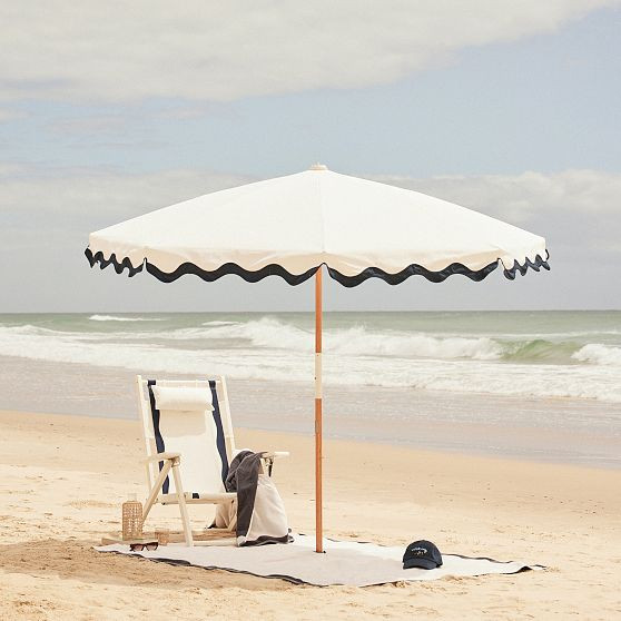 Business & Pleasure Folding Beach Chair | Mark and Graham