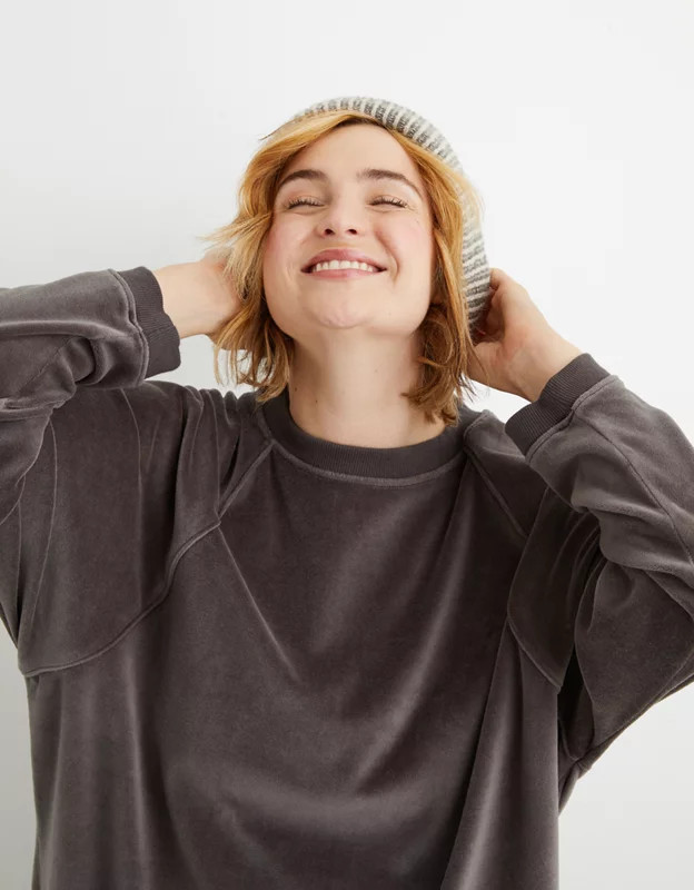 Aerie REAL Obsessed Velour Sweatshirt | American Eagle Outfitters (US & CA)