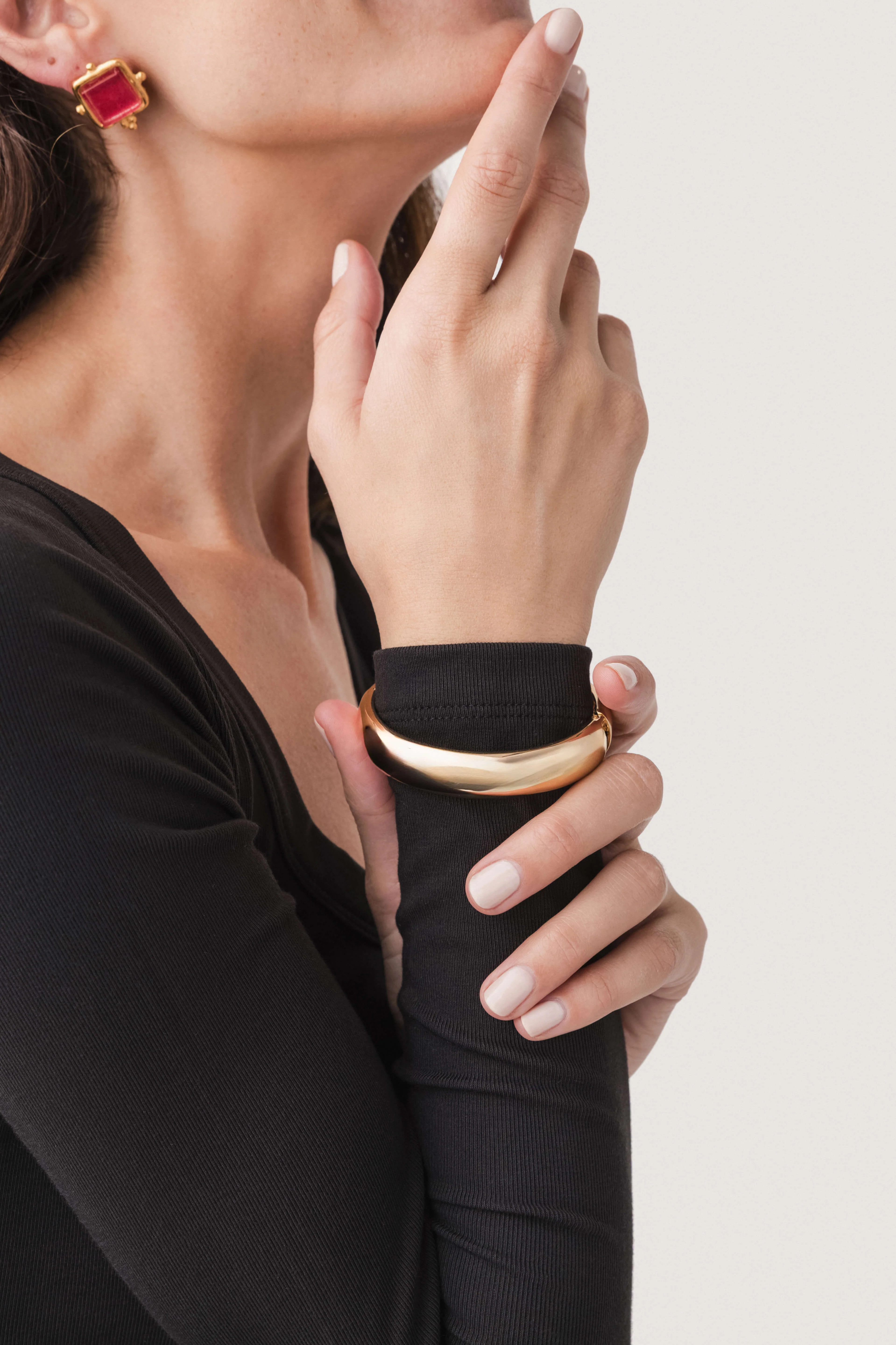 Accessories Concierge Gold Bangle | Social Threads