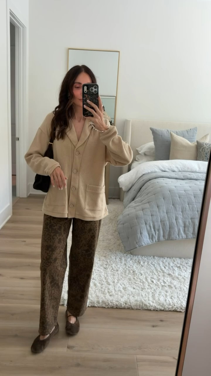 Target I'm in size S in cardigan and size 2 in jeans.