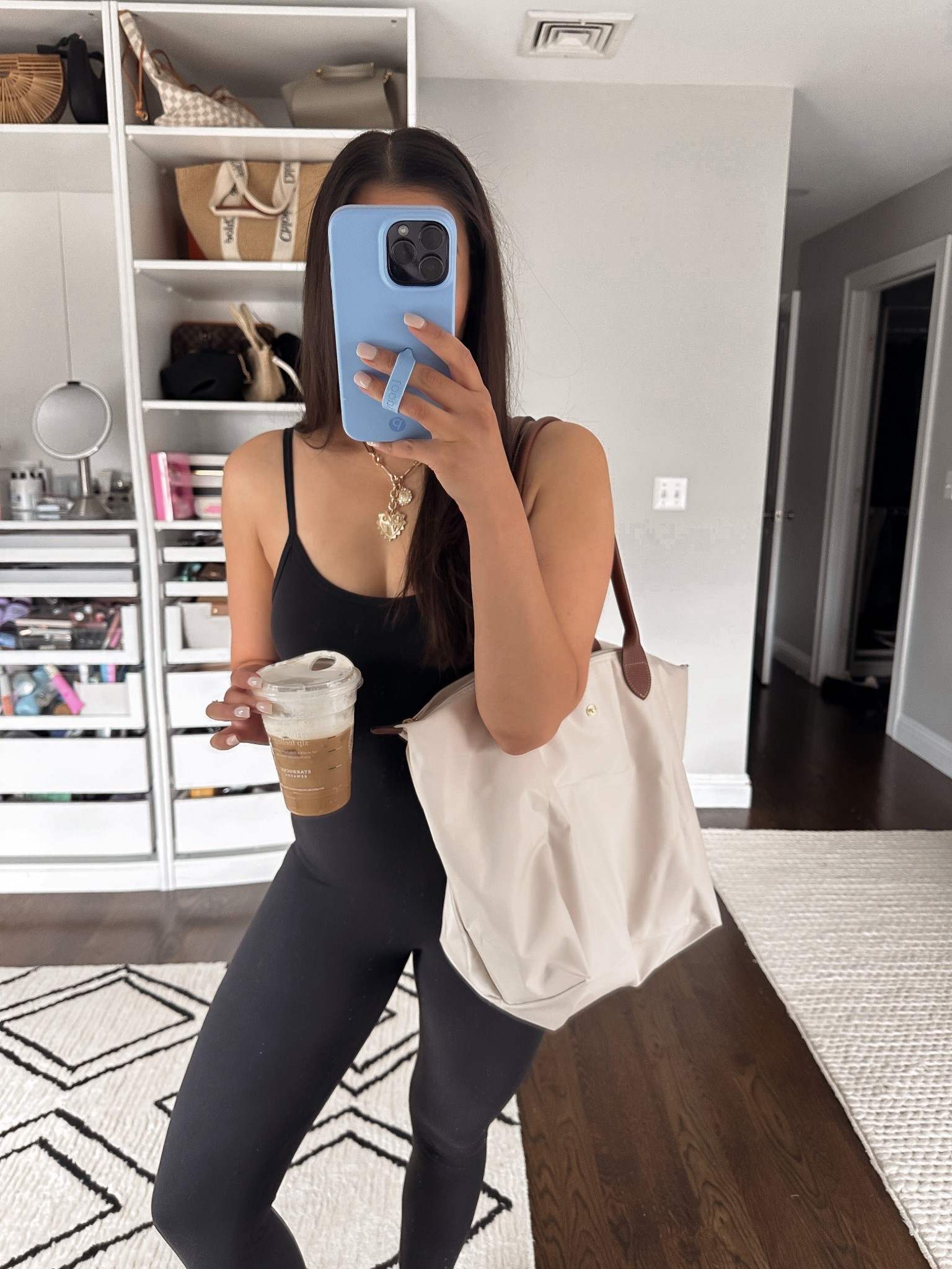 The most perfect jumpsuit…it fits so well without digging in and is so sleek for Pilates or errands on the go. You could style with a sweater or sweatshirt tied around your shoulders too! I’m also loving my longchamp bag in this cream/pale pink color 🤍 happy weekend! ☀️



Aritzia, aritzia jumpsuit, unitard, onesie, Pilates look, workout outfit, athleisure, gym look, lululemon dupe, work tote, gym tote, diaper bag, chic tote, chic bag, mom look, errand outfit, 

#LTKSummerEdit #LTKActive #LTKStyleTip