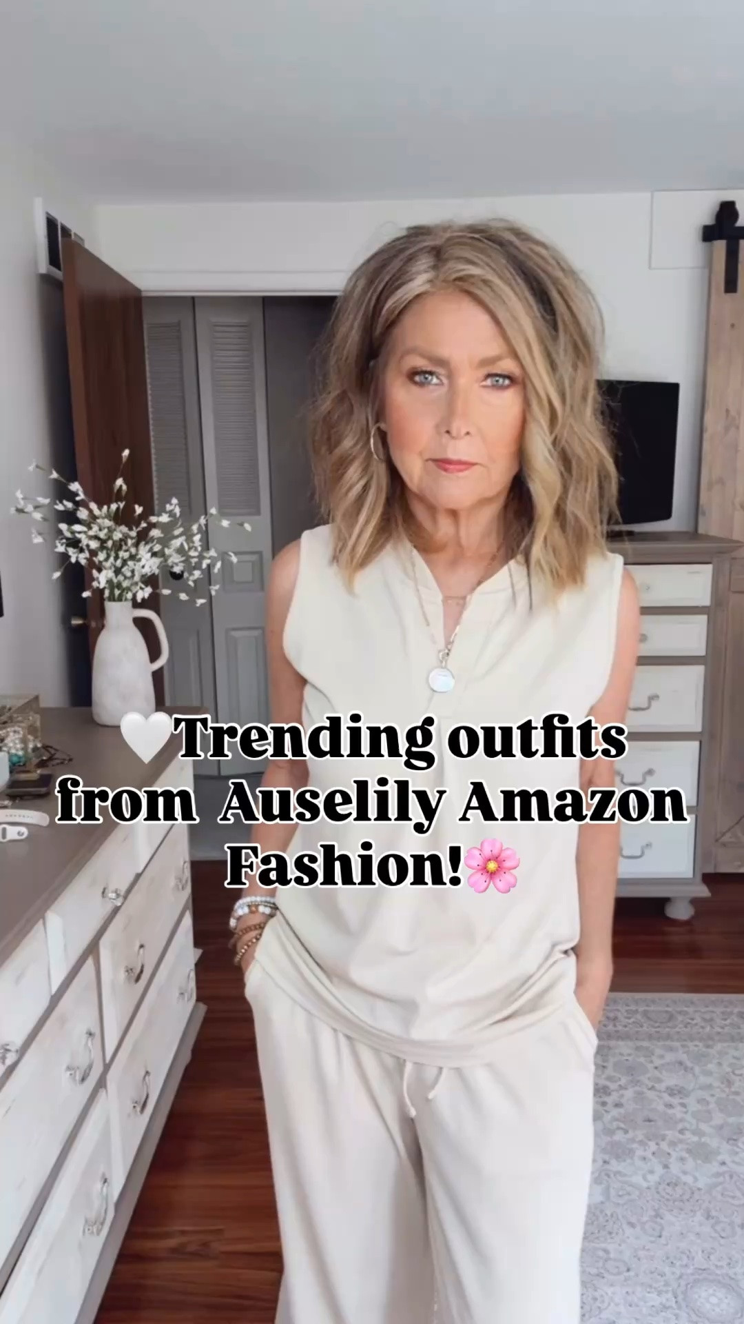 ✨Just discovered Auselily clothing on Amazon:) 
✨Here are two outfits featuring 2 of my favorite pieces.
🌸The flowered kimono is actually a dress. It was a bit short for me, so found a better way for me to wear it💕