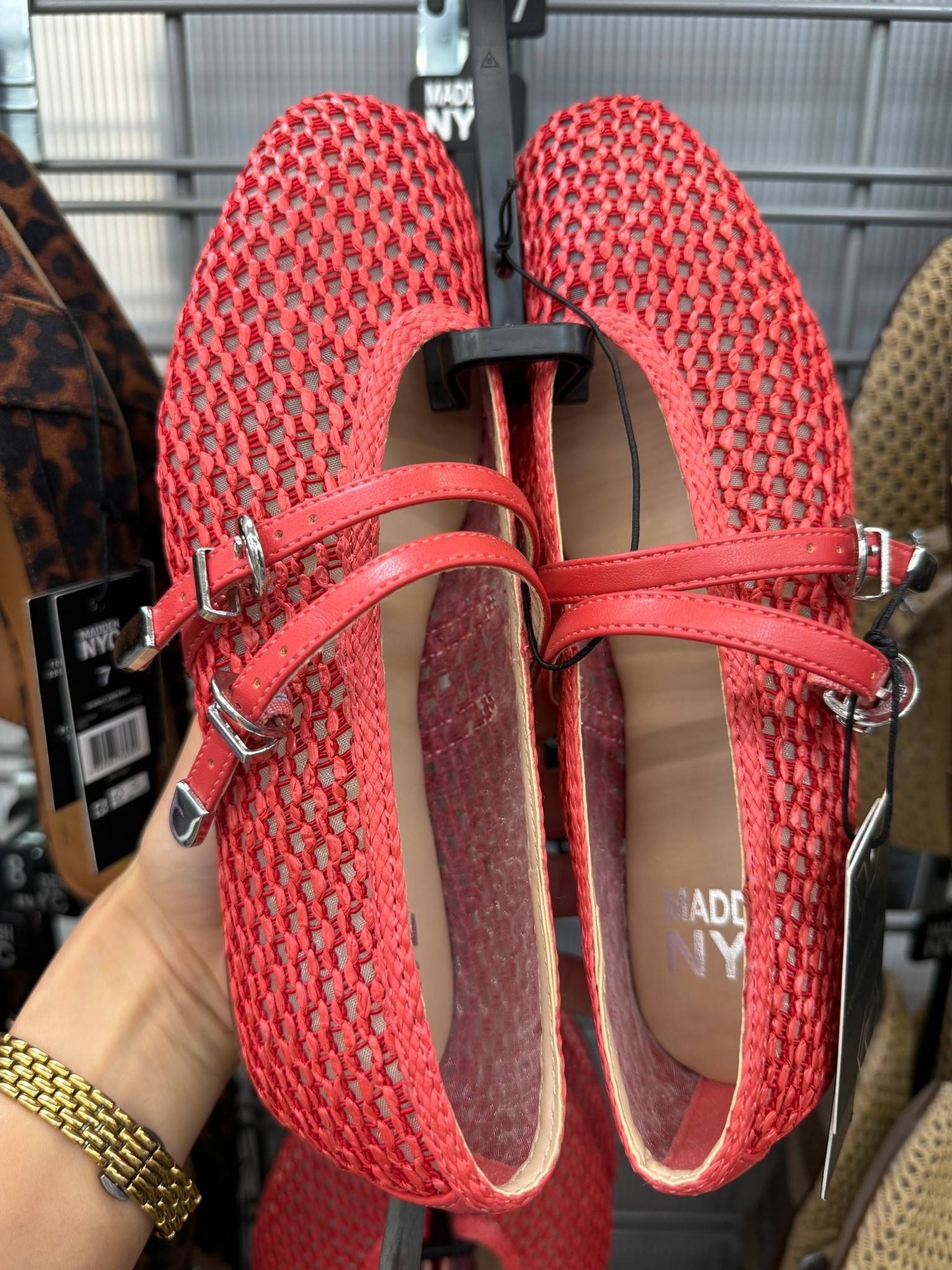 Shoes 
Flats 
Casual shoes 
OOTD 


#LTKWorkwear #LTKootd #LTKSeasonal