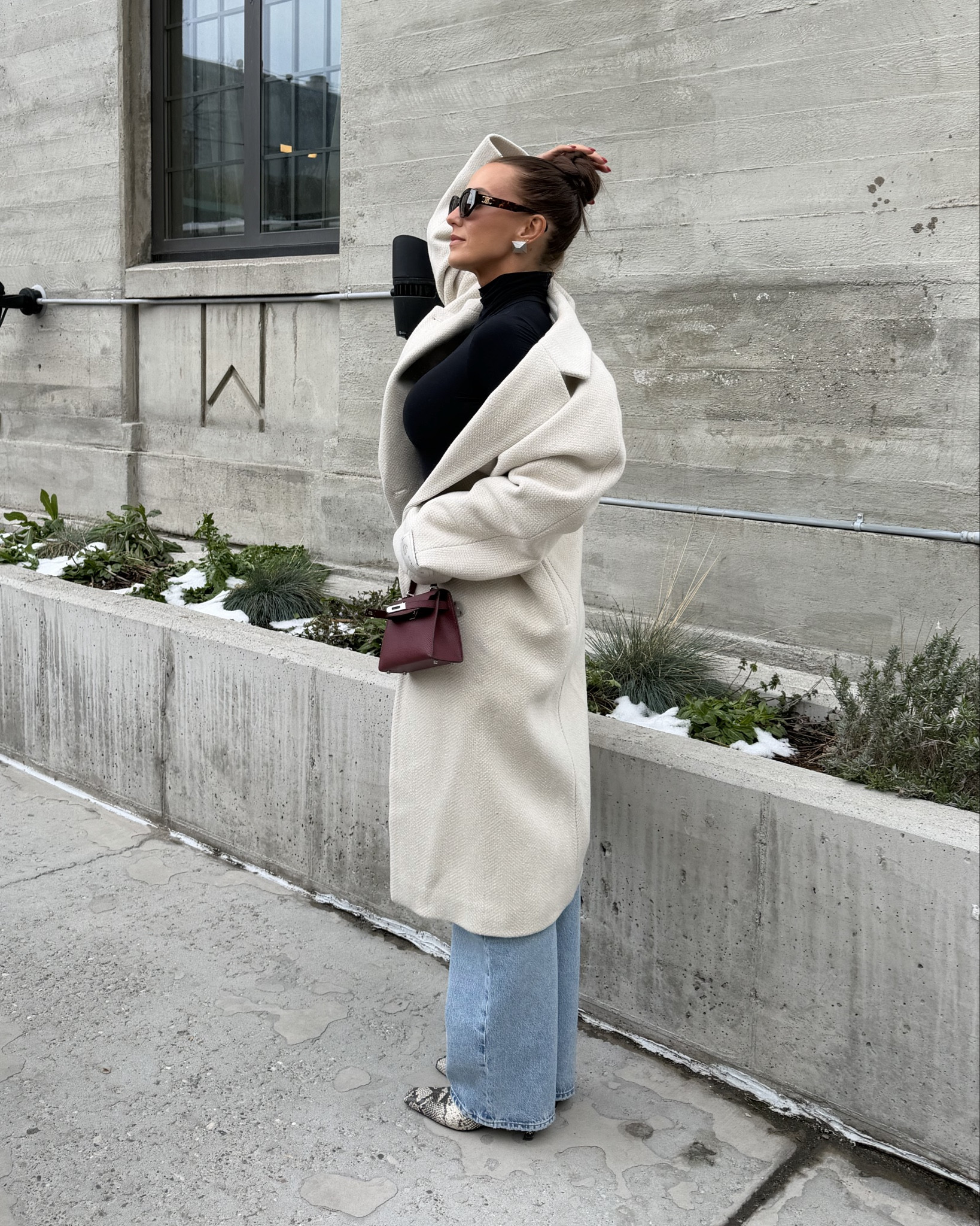 date night outfit in the mountains 🏔️ 

Bodysuit: OS 
Denim: 27 
Coat: M

#LTKootd #LTKSeasonal