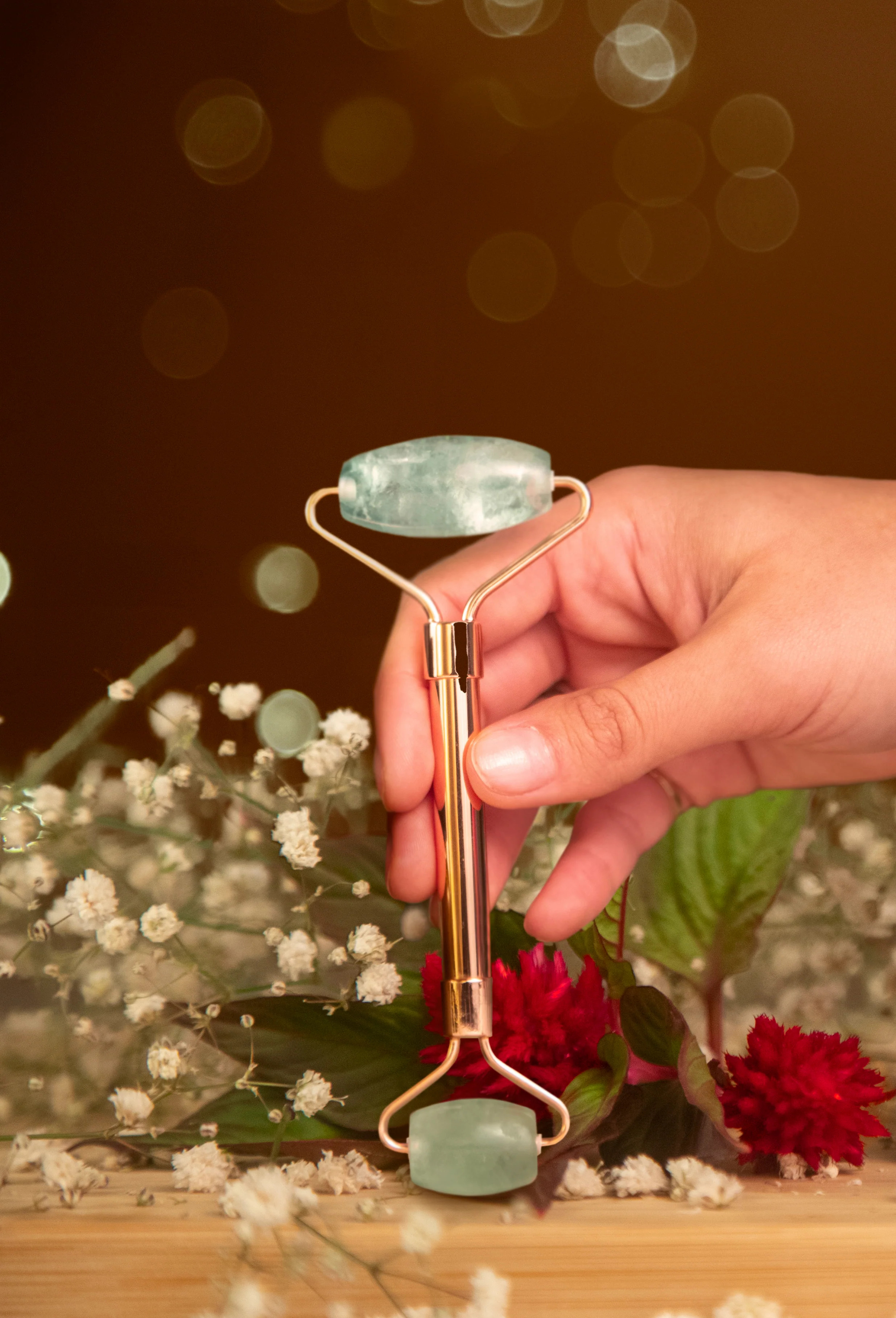 True Botanicals Radiance Contouring Face Roller (4 oz) | True Botanicals