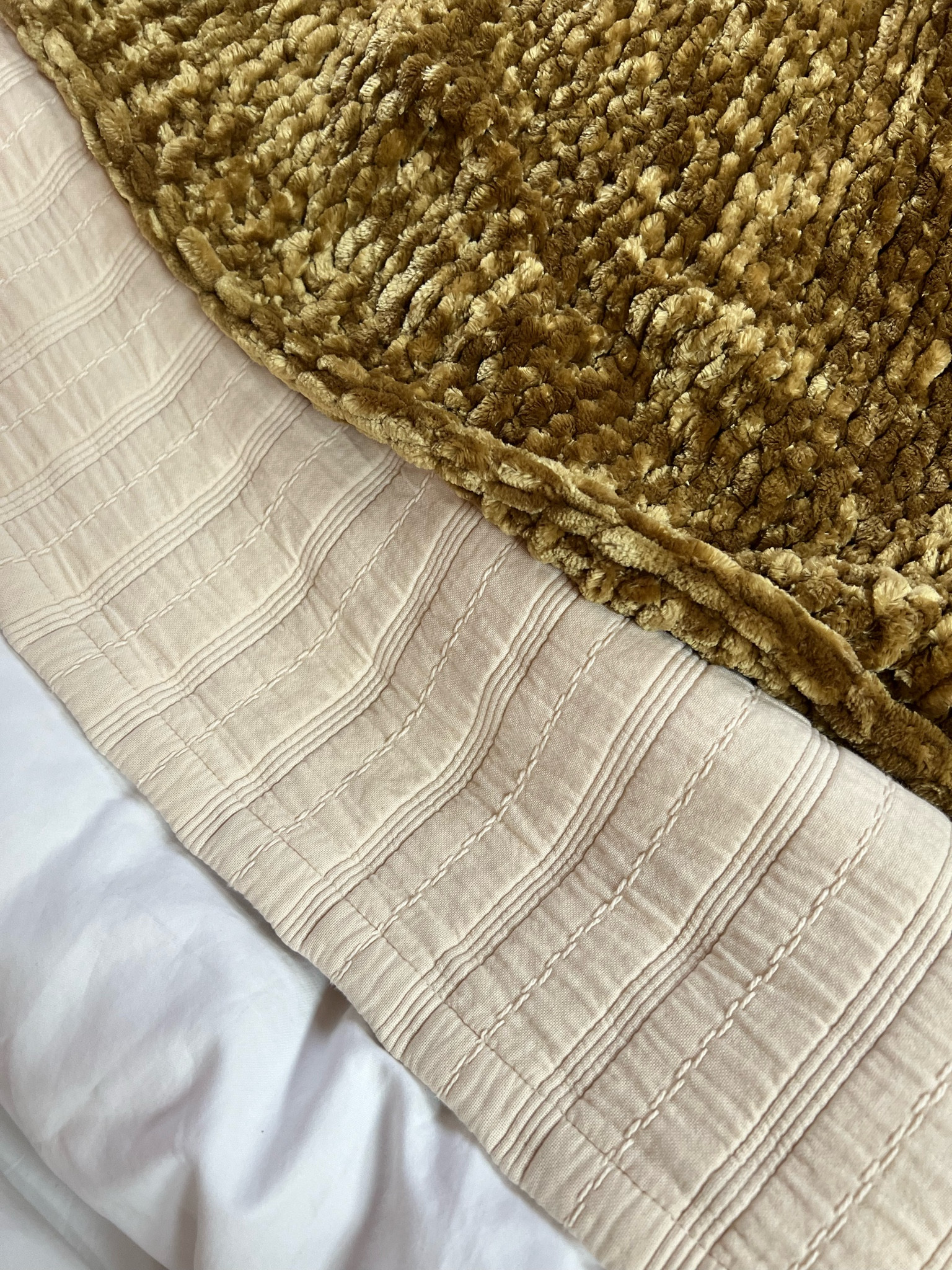 winter bedding stack ☁️ 

#LTKHome