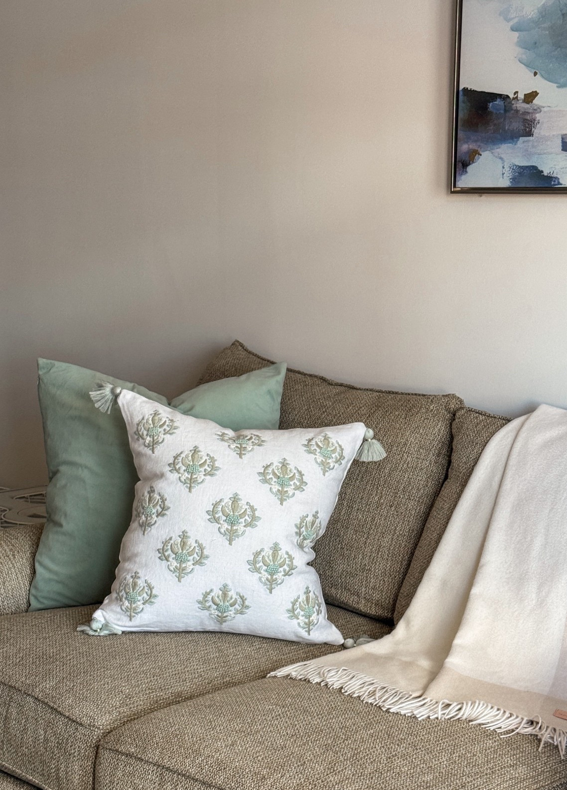Living Room Refresh for the New Year 🫶🏻

I swapped out my old patterned couch pillows for these Serena and Lily embroidered throw pillows with corner tassels & I love how they look with my velvet throw pillows ✨ 

 I also got a new neutral throw blanket that is the softest thing I’ve ever touched (cashmere!!). PS: the throw blanket & pillows are on SALE NOW 

coastal grandmillennial • coastal neutral decor • home essentials • affordable home finds • preppy • blue home decor • blue and white throw pillows • aqua velvet throw pillow • neutral throws • cashmere throw blanket • serena and lily sale • coastal home • grandmillennial style • grandmillennial decor • 

#LTKHome #LTKSaleAlert