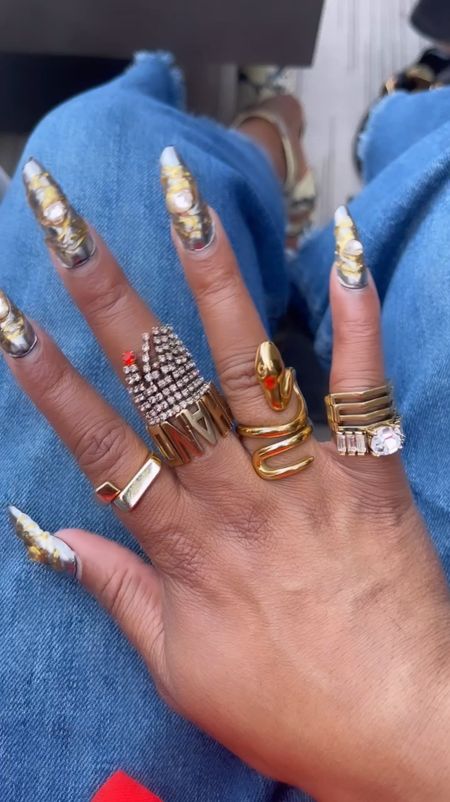 I love a good statement ring or two or three. They’re a nice finishing touch to a look.

#LTKSaleAlert #LTKStyleTip #LTKFindsUnder100