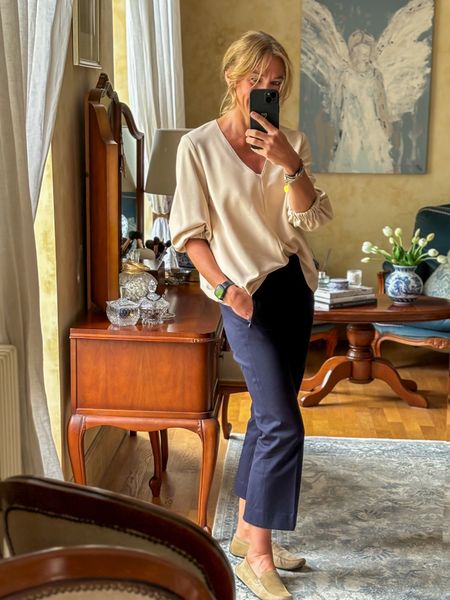 Neutrals 💙💛
.
#mymidlifefashion #midlifestyle #midlifefashion #over50style #over50fashion #mystyle #ootd #fashion #style 

#LTKuk #LTKeurope #LTKsummer