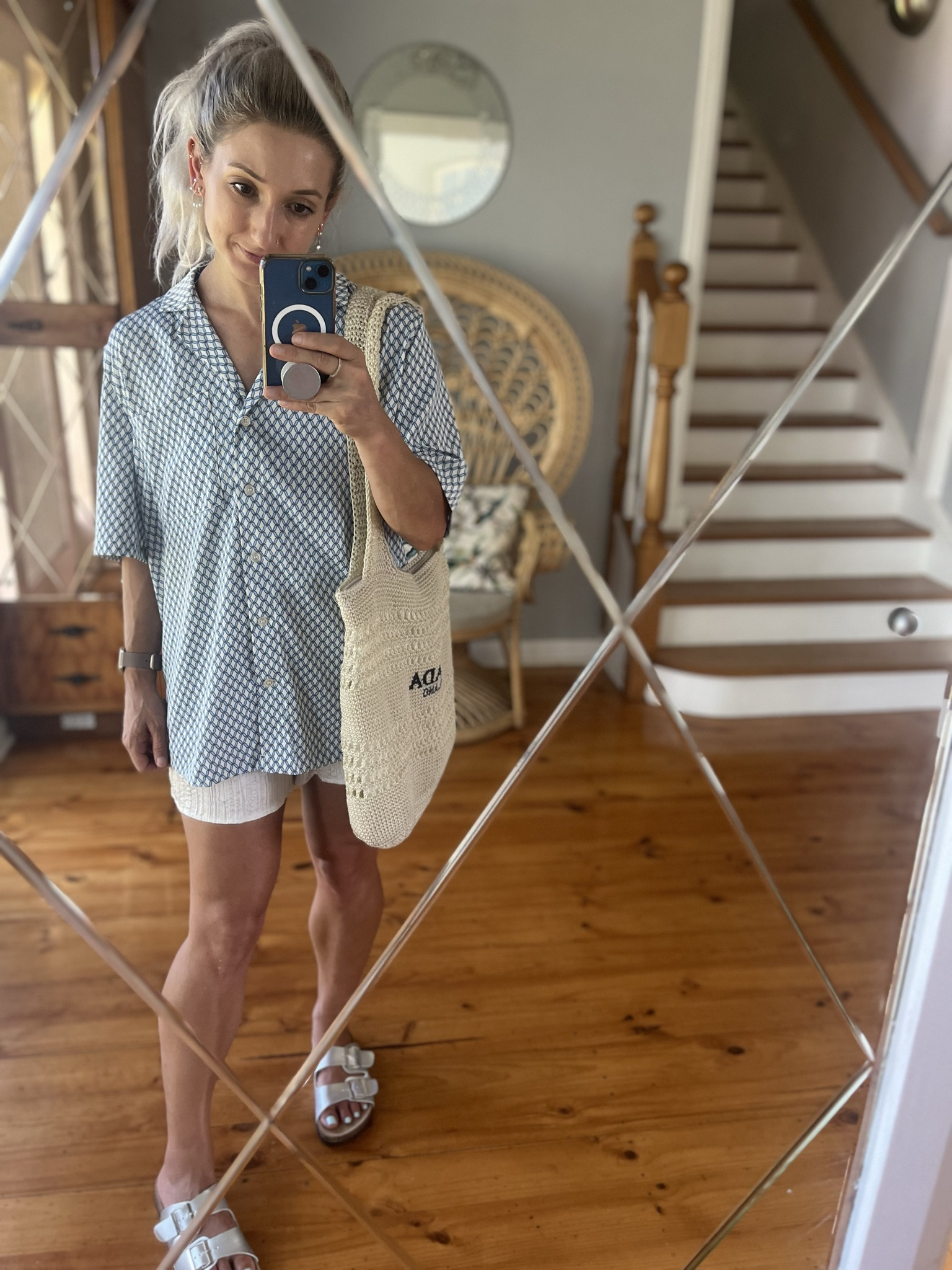 Couldn’t find exact matches but here’s some similar things to get the look!

Casual, resort, mum outfit, weekend, beach

#LTKover40 #LTKtravel #LTKaustralia