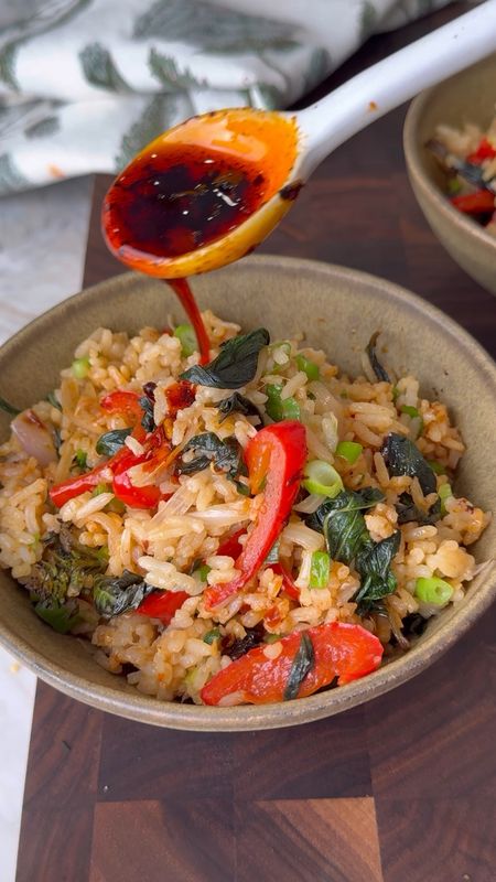 I’m linking some of my favorite ingredients (both vegan and regular version) for this Thai basil fried rice and many other Thai dishes !! There are options linked if you’re vegan too !