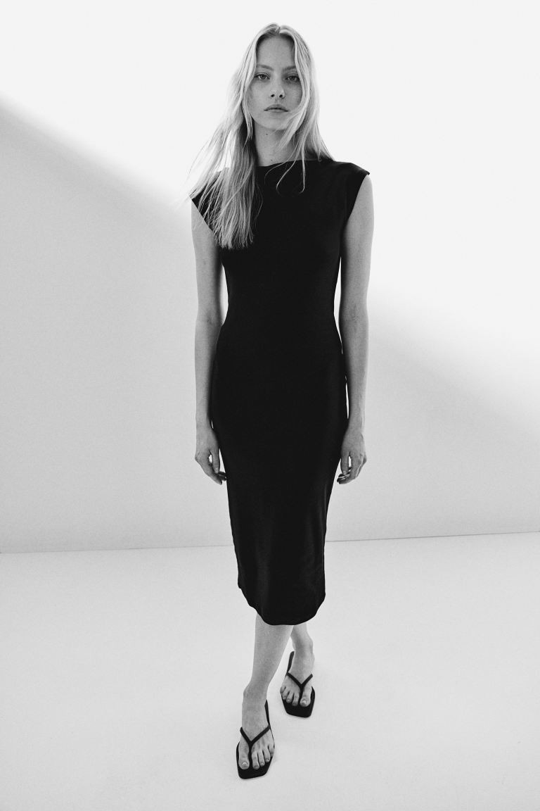 Boat-neck jersey dress - Boat neck - Midi - Black - Ladies | H&M GB | H&M (UK, MY, IN, SG, PH, TW, HK)