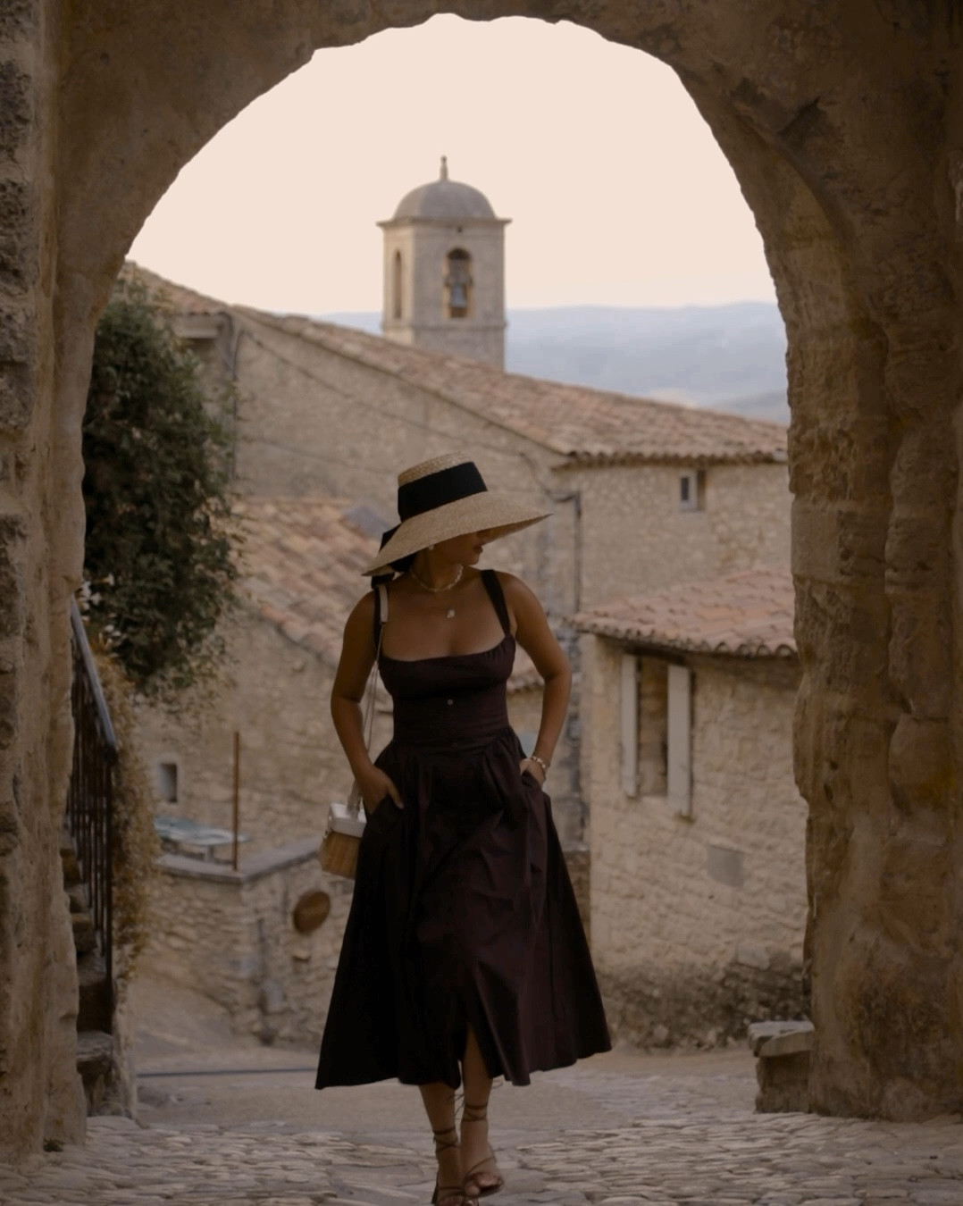 A chic vintage inspired cottagecore look from Provence, France 