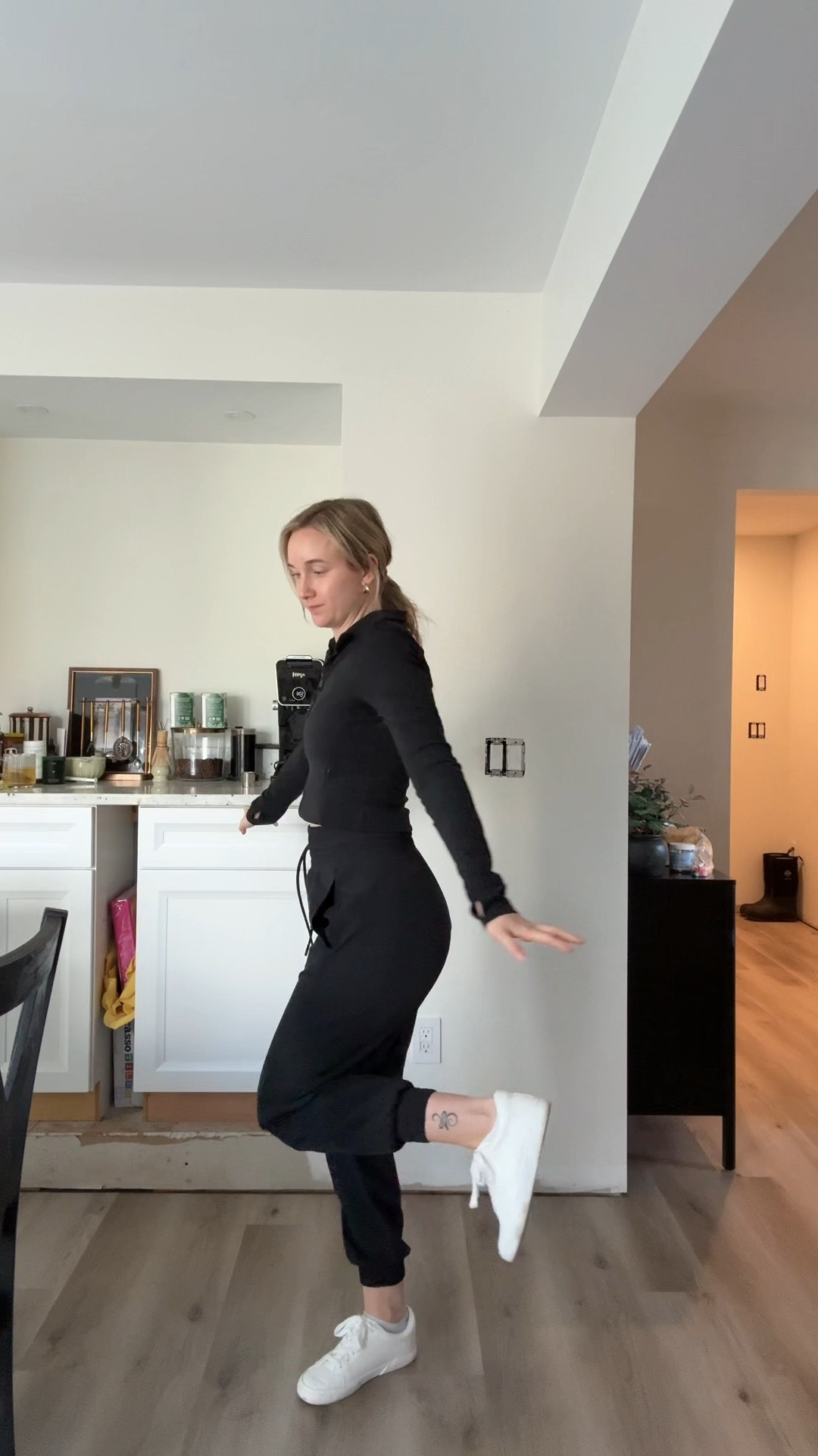 Mom outfit 

#LTKFindsUnder50 #LTKActive #LTKKids