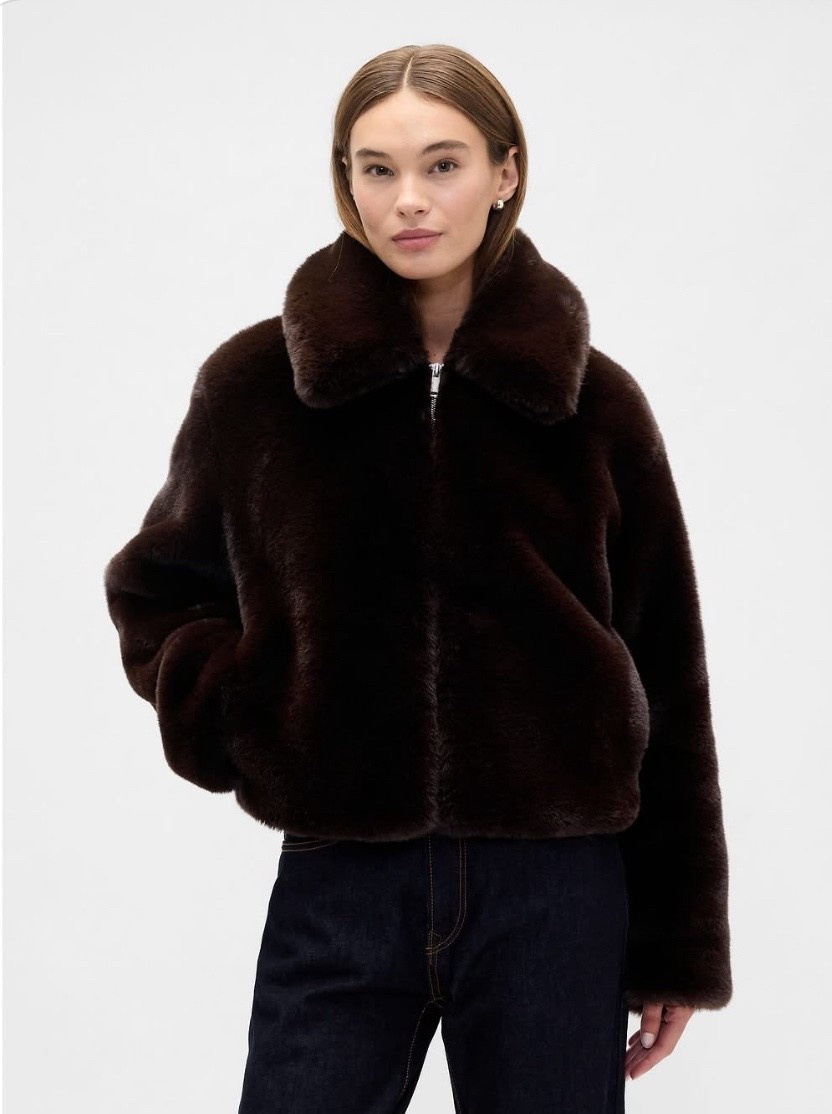 100% Recycled Relaxed Faux-Fur Jacket. Now 30% off

#LTKSaleAlert
