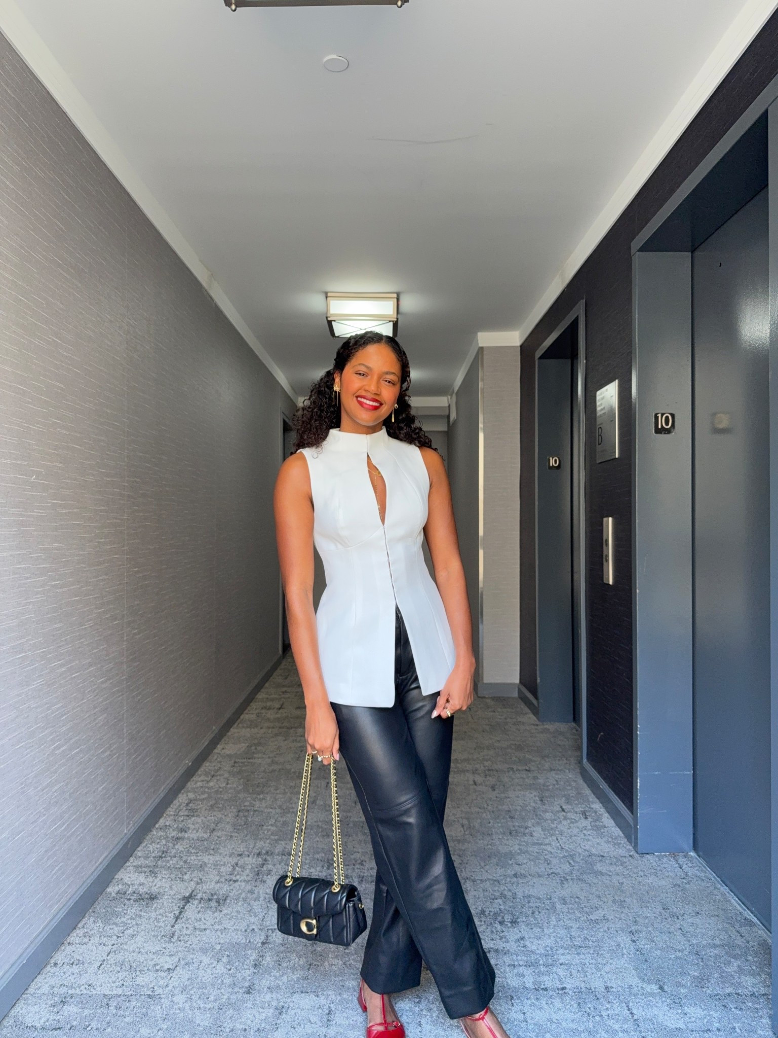 Christmas church service 🎄🤎

#LTKdayinmylife #LTKHoliday #LTKgrwm