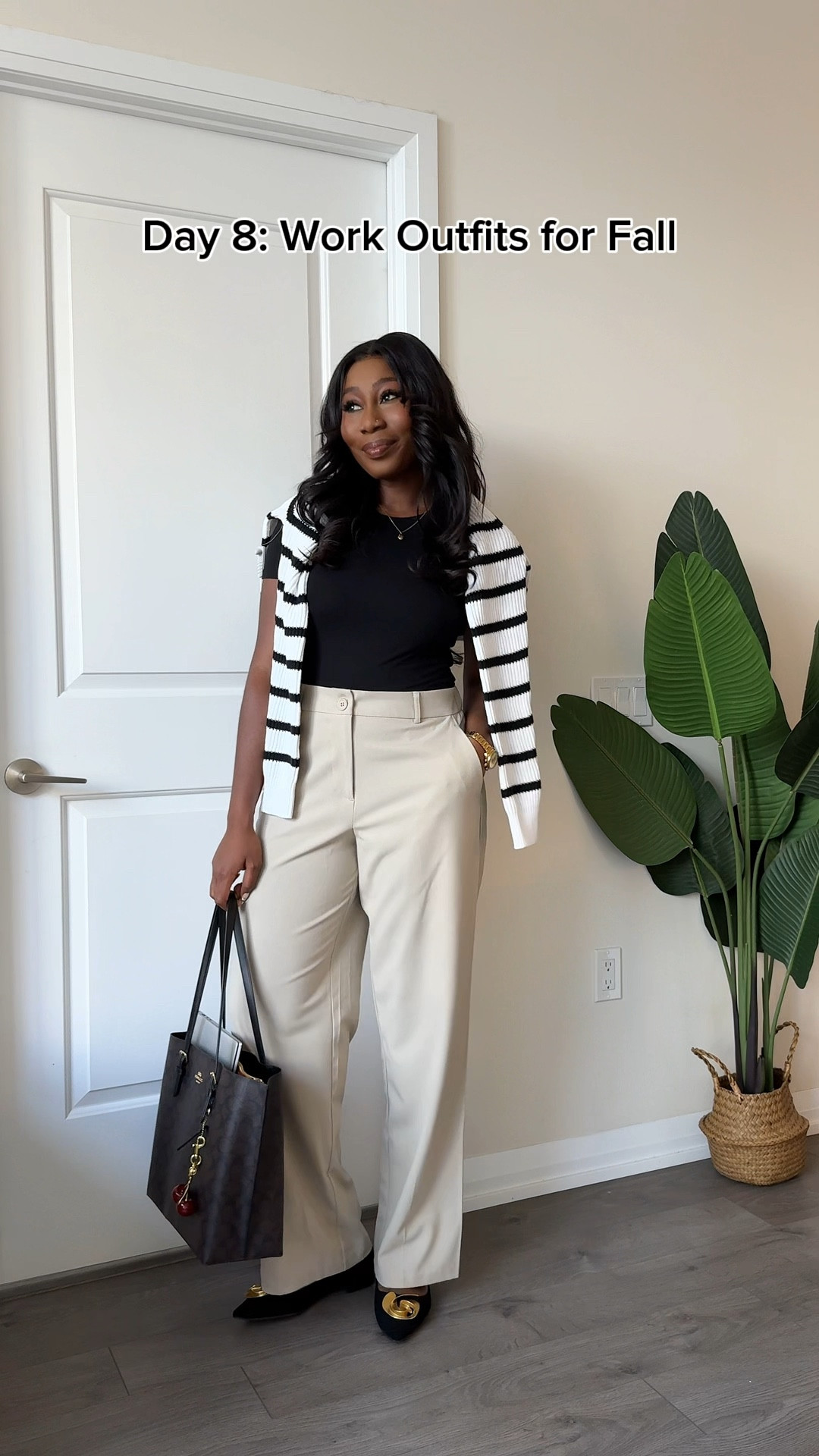 Minimalist but make it fall 🍂 Easy, versatile pieces that keep my work wardrobe fresh all season. #MinimalStyle #FallEssentials #LTKcapsule #capsule #capsulewardrobe #fallstyle #fallfashion 

#LTKworkwear #LTKautumn #LTKcanada