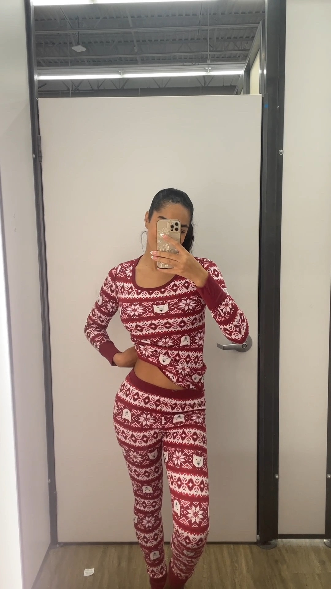 Christmas Pajamas are always a good idea! 🎄🫧

#LTKVideo #LTKCyberWeek #LTKHoliday