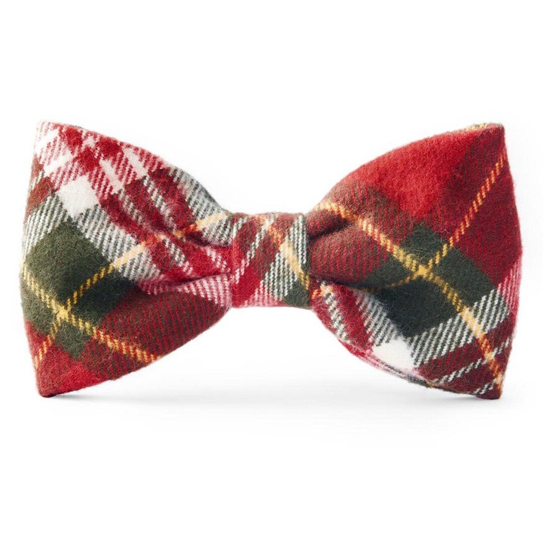 SALE: Highland Plaid Dog Bow Tie // Red and Green Plaid Dog - Etsy | Etsy (US)