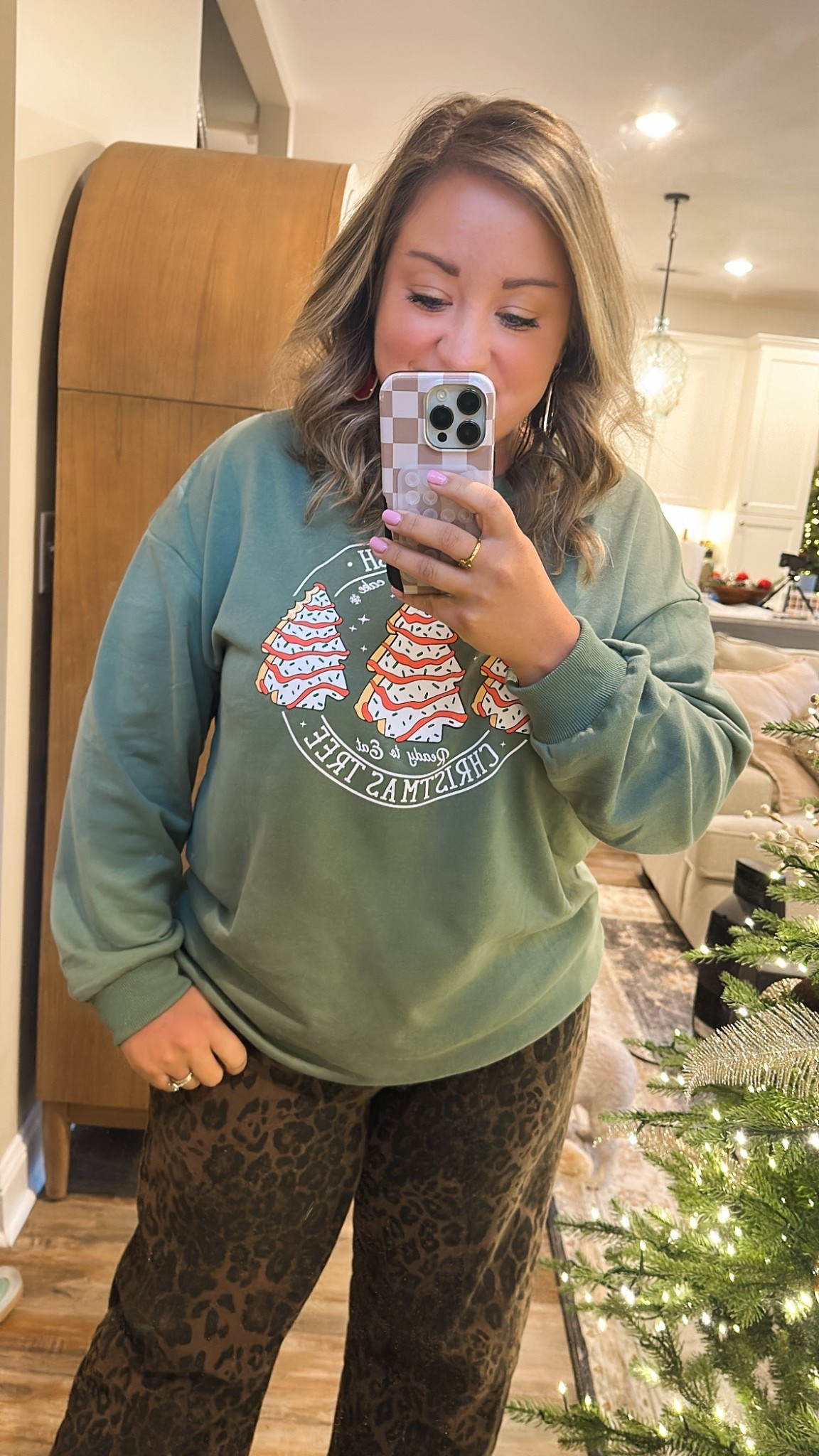 The best Christmas sweatshirt there ever was🎄❤️OOTD

#LTKootd #LTKHoliday #LTKdayinmylife