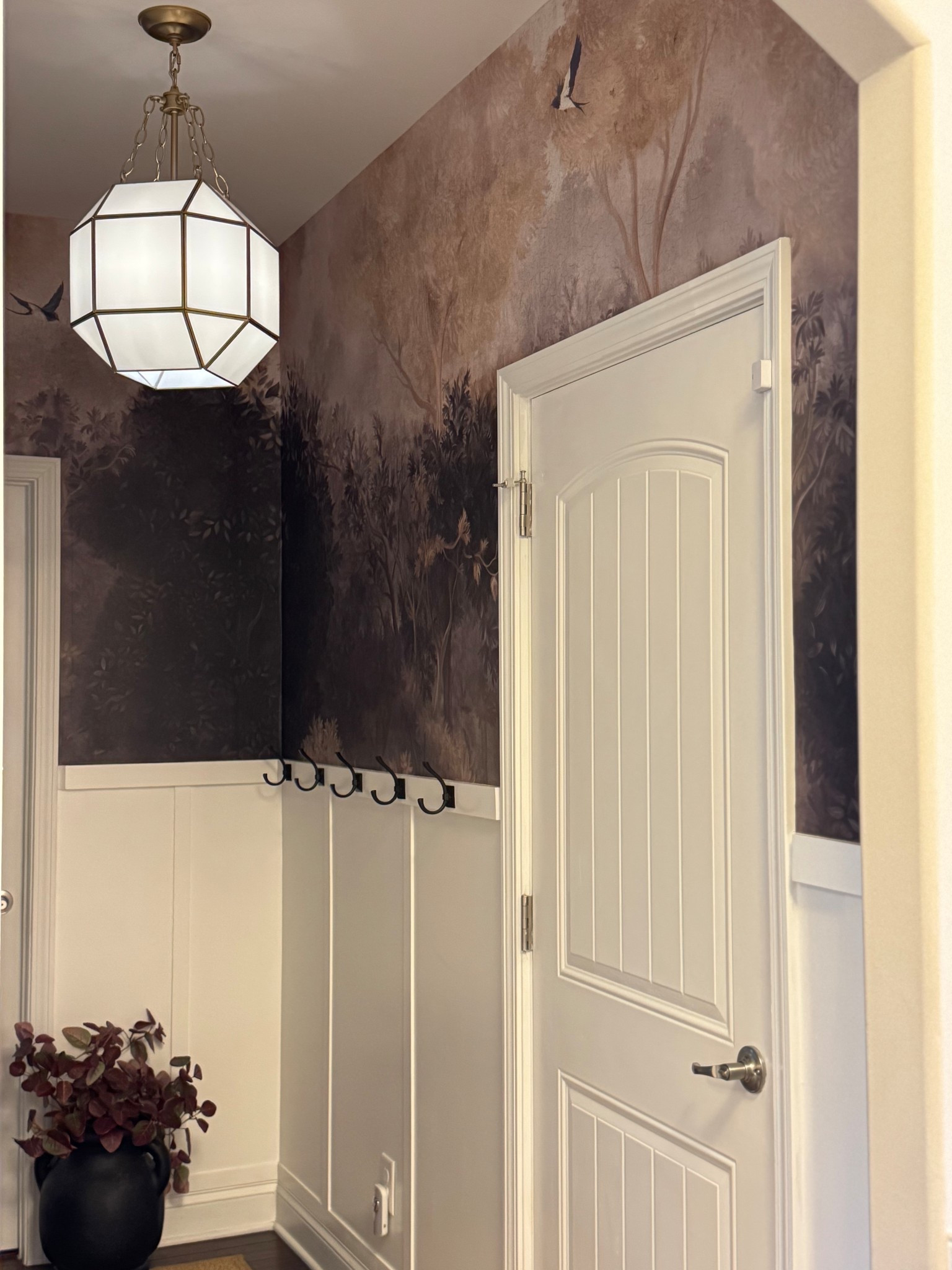 shadows anymore.

Hallways are often overlooked, but they deserve love too. 
A few changes here like a statement wall, better lighting, thoughtful details and this pass-through space became one of my favorites.


#HallwayRefresh #HomeGlowUp #AttainableDesign #TimelessInteriors #CozyHome #InteriorStyle #NeutralHomeDecor #MoodyInteriors #DesignDetails #SmallSpaceDesign #InteriorInspo #ClassicHome #HomeStylingIdeas #HouseToHome #CozyCorners

#LTKHome #LTKSeasonal #LTKStyleTip