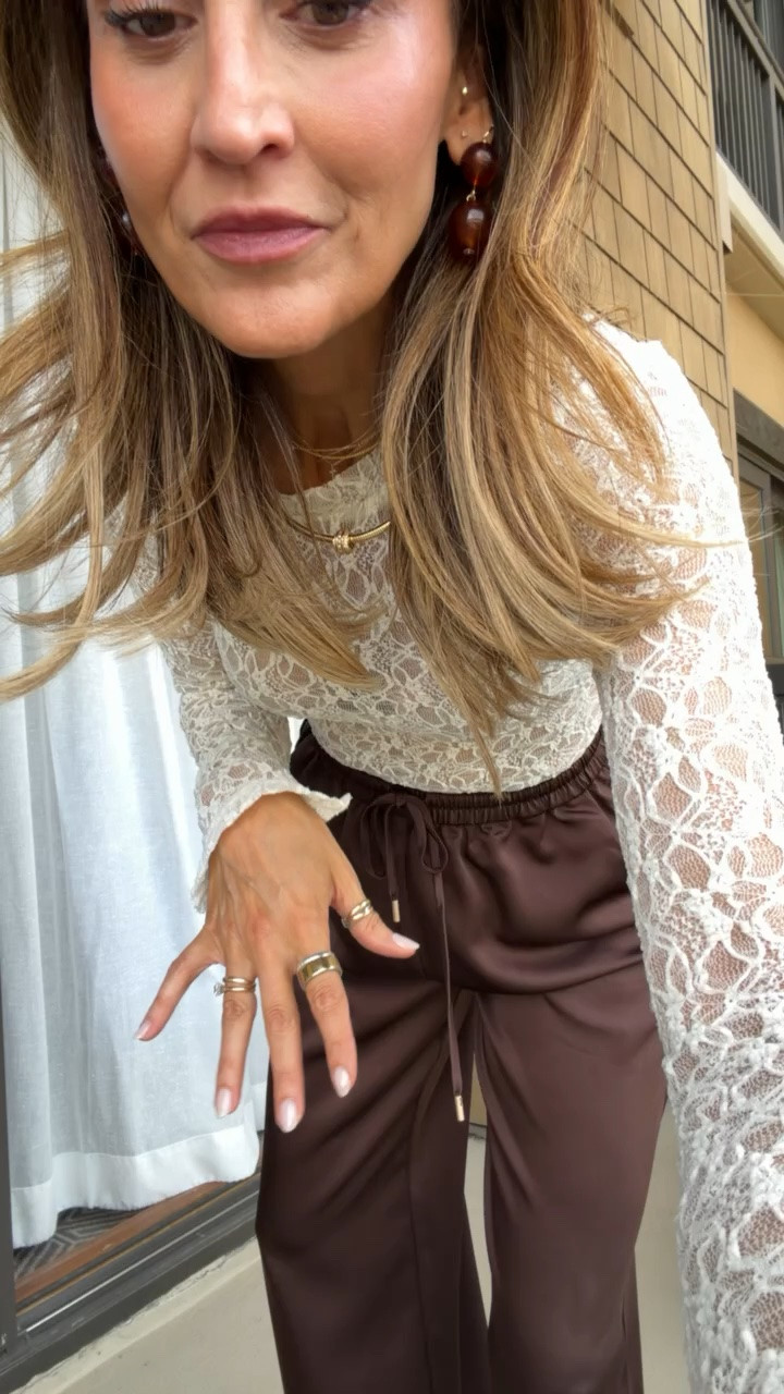 Mixing all the textures for more interest this fall🍂

#LTKootd #LTKSeasonal #LTKOver40