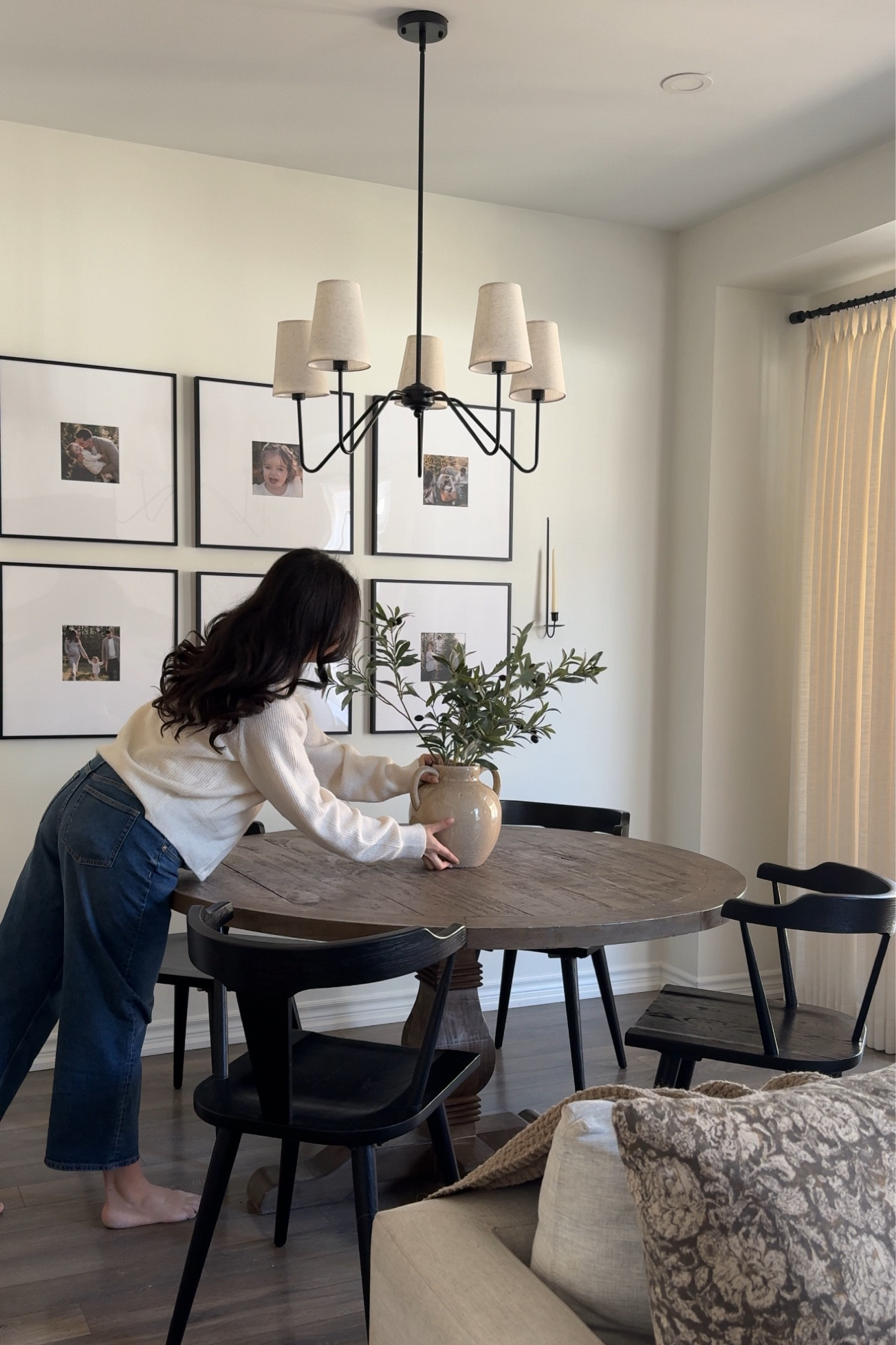 The dining area refresh we’ve needed, just in time for a new year without even needing to leave the house - @wayfair had everything we needed to transform our dining area and finally update a space we spend time in as a family daily #Wayfair #WayfairPartner