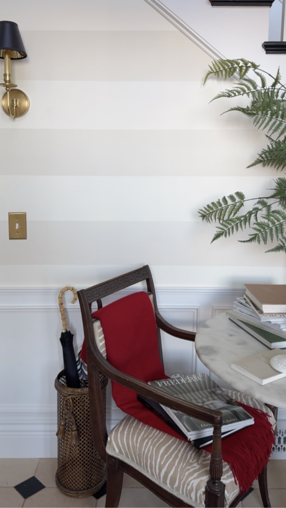 Adding pops of red here and there for nice February contrast...

#LTKHome #LTKValentine