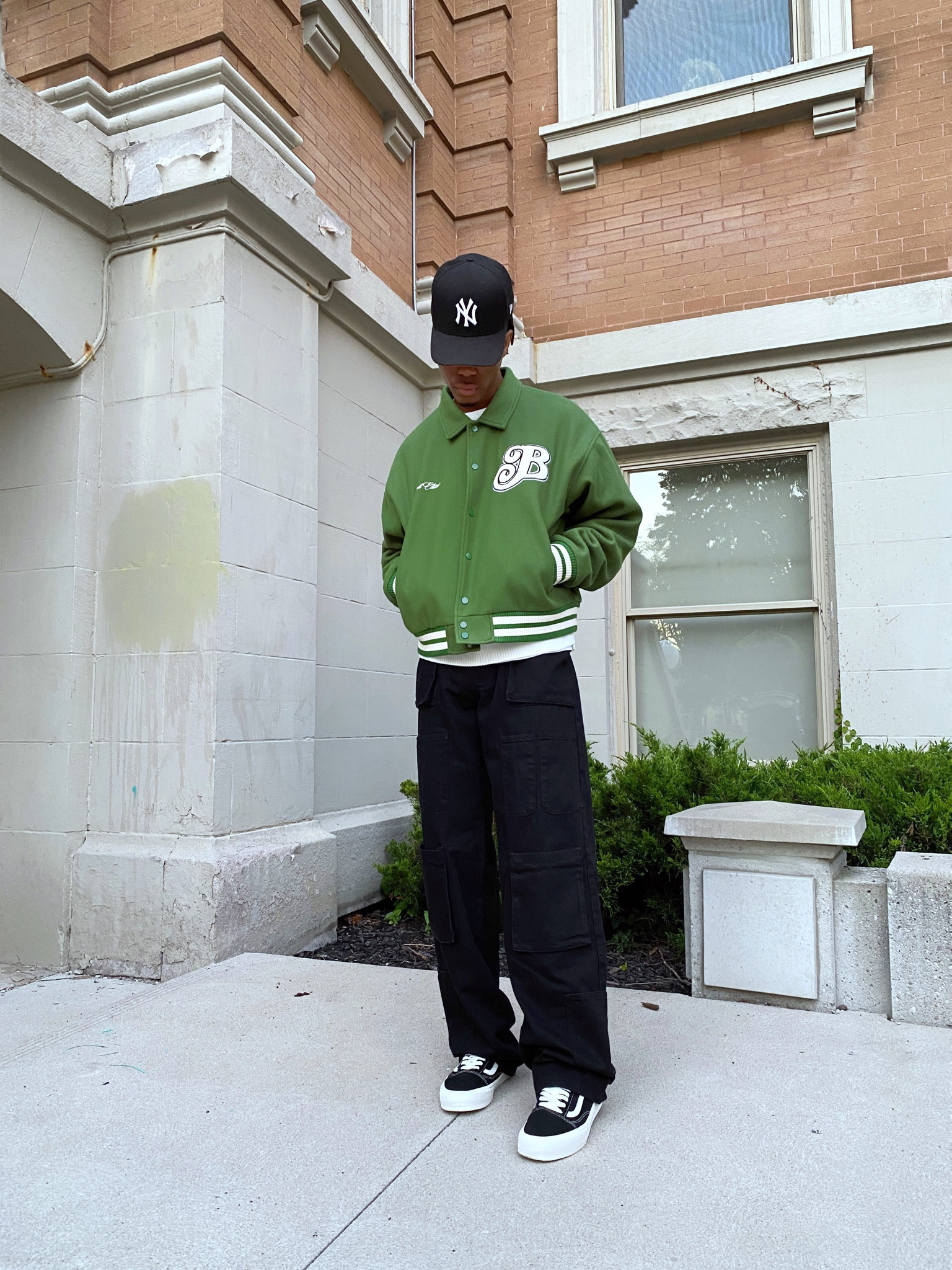 Casual fit of the day! 🟢⚫️




#LTKU #LTKmens #LTKSeasonal