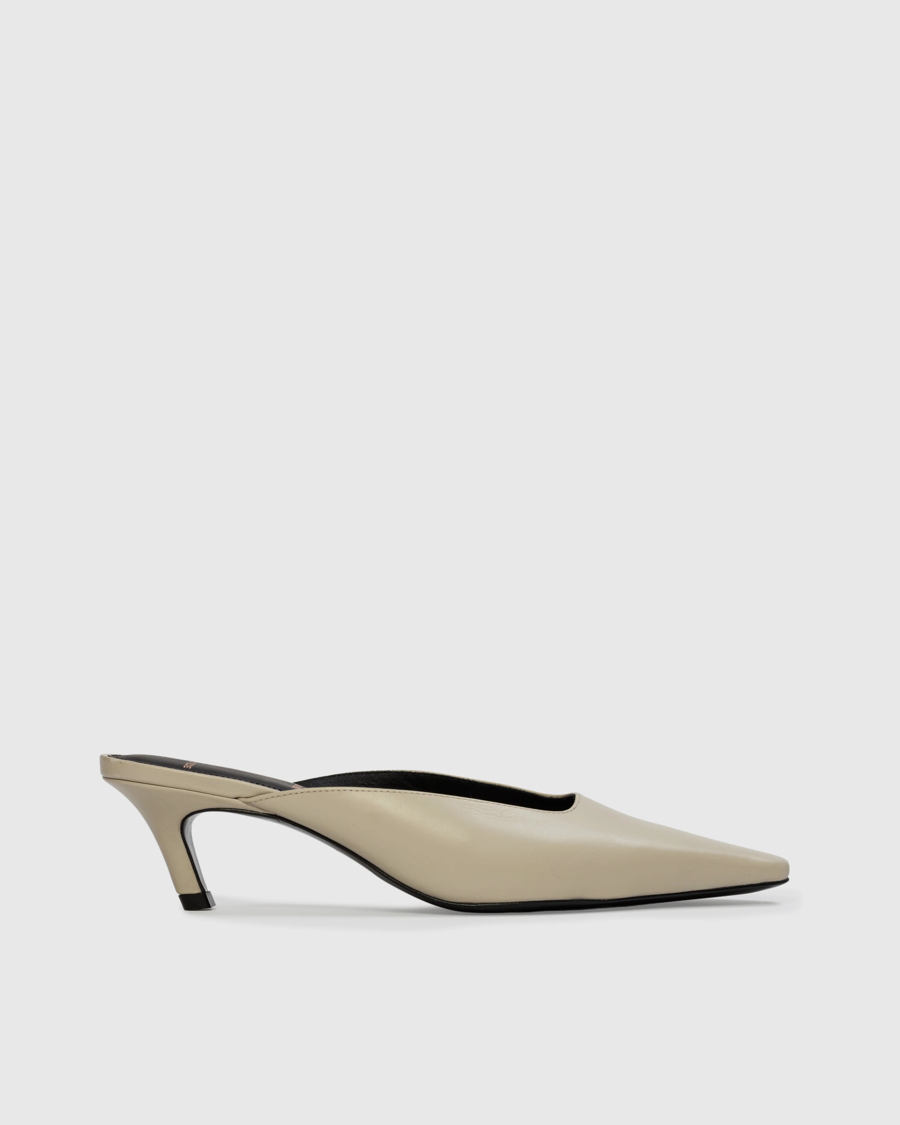 Logan 50 | Black Suede Studio