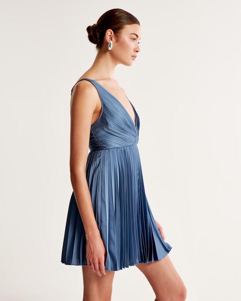 The A&F Giselle Pleated Mini Dress | Abercrombie & Fitch (US)