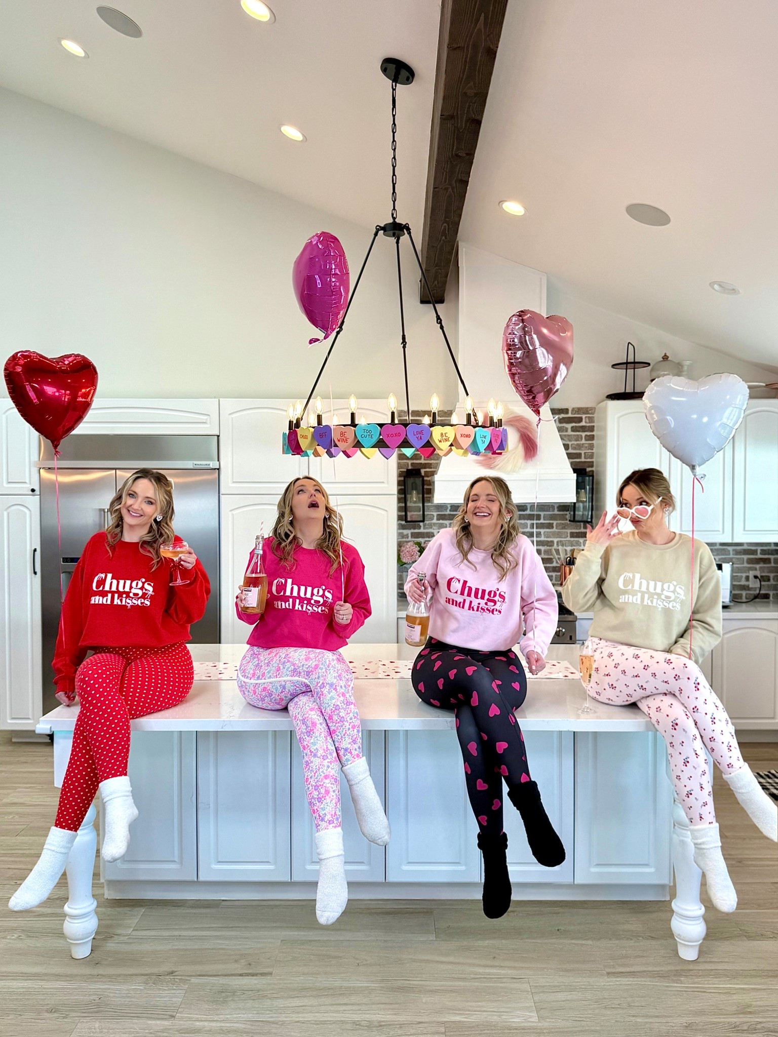 The cutest leggings! 

#LTKSeasonal #LTKActive #LTKFindsUnder50