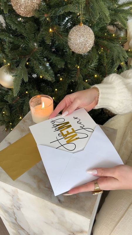 Getting a head start on my #NYE cards this year @shop_dessie ❤️✨

This pack comes with 30 unique gold foil cards, envelopes, and gold stickers & its only $21.99✨

Shop these and a few other favorite holiday cards here:


#ad 

#LTKHoliday #LTKSeasonal #LTKfindsunder50
