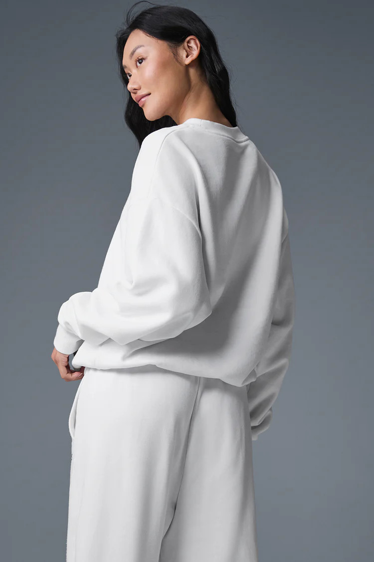 Accolade Crew Neck Pullover - Candy Red | Alo Yoga