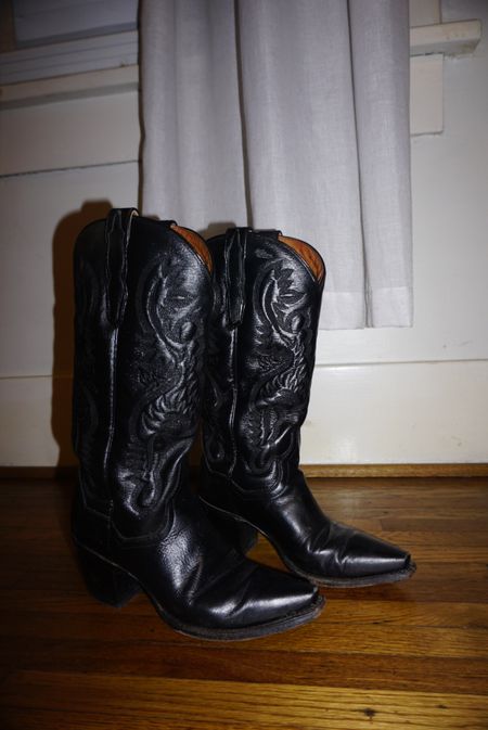 Dan Post Black Western Boots for Women - so comfortable and flattering 

#LTKSeasonal #LTKshoecrush #LTKstyletip
