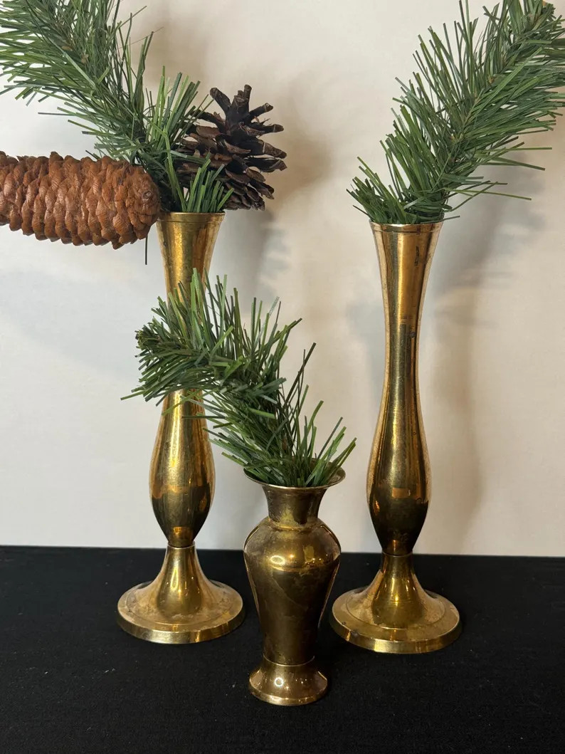 Vintage Brass Bud Vases Set of 3 MCM Slim Bud Vase W/ Fluted Tops - Etsy | Etsy (US)