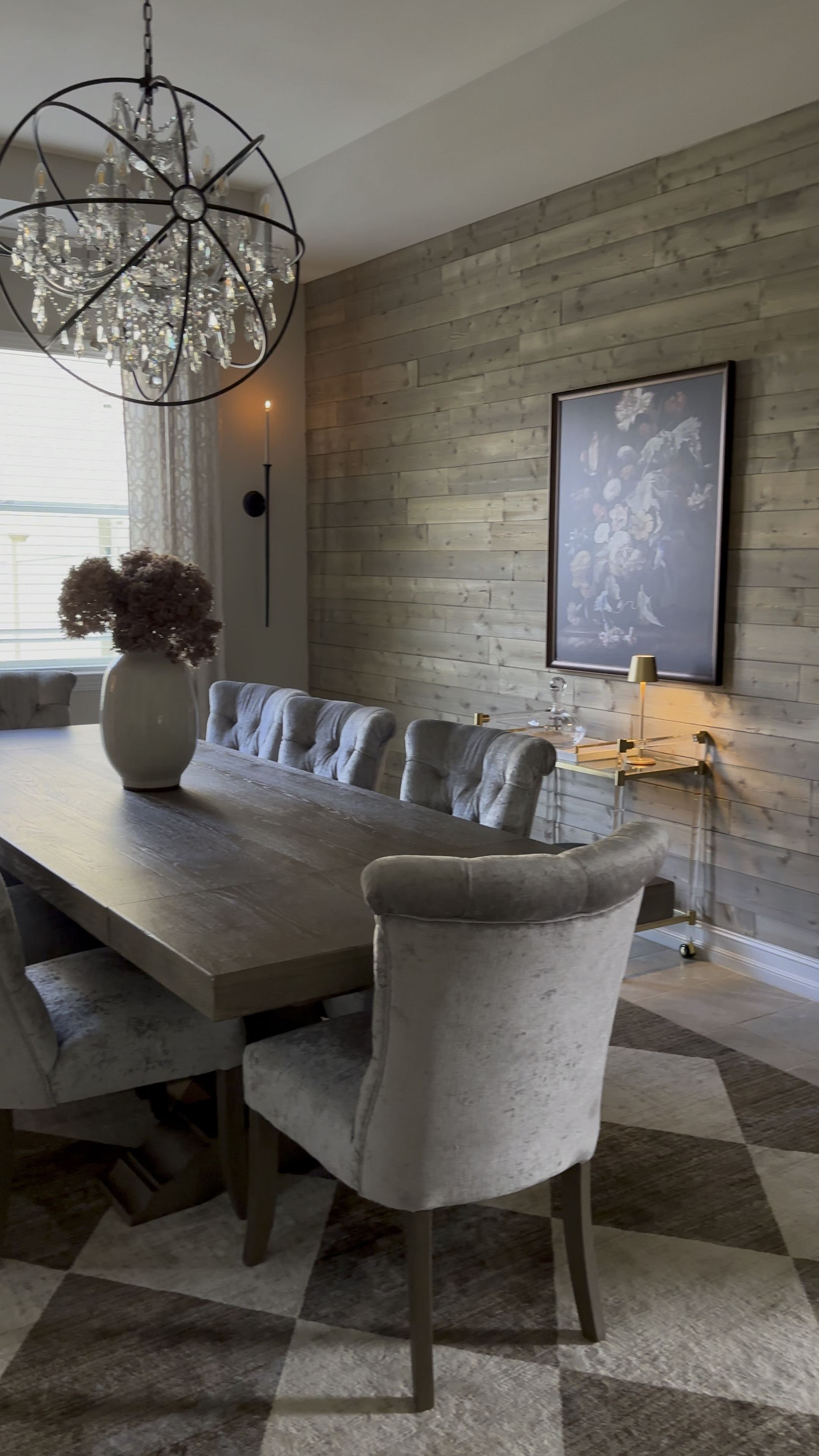 This artwork is just the piece I was looking for! 

Botanical renaissance art, McGee and Co , checkered rug, diamond rug, velvet, dining chair, Pottery Barn table, banks table, orb chandelier, acrylic barcart 

#LTKhome