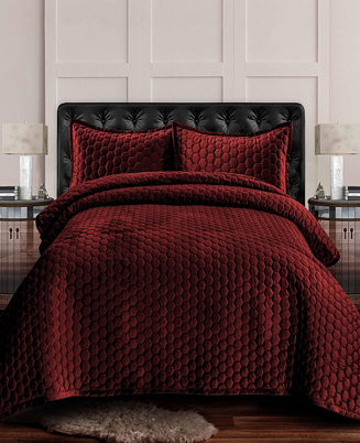 Lugano Honeycomb Velvet Oversized Solid 3 Piece Quilt Set, Queen | Macy's