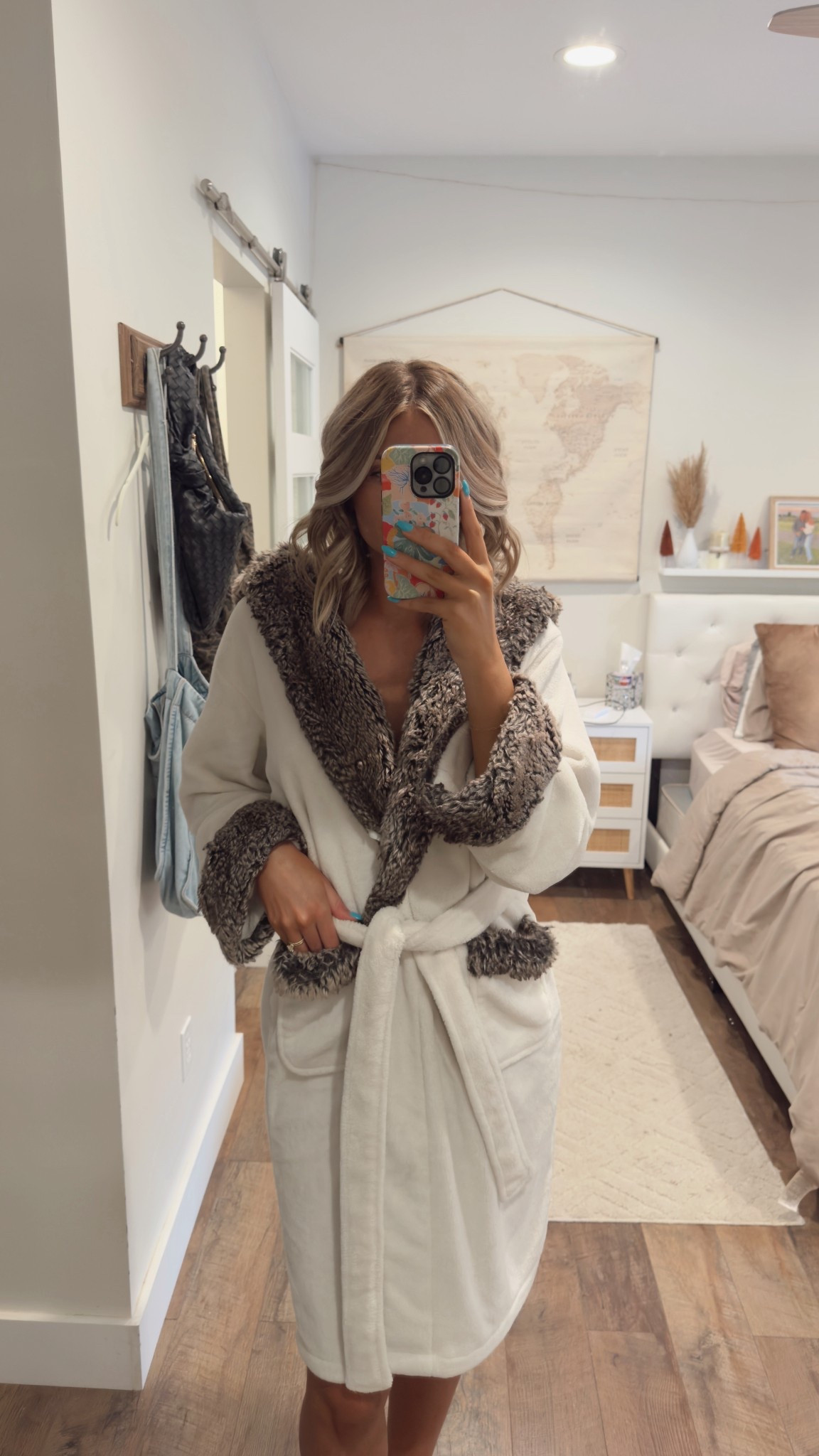 the coziest robe EVER

#LTKBeauty #LTKStyleTip