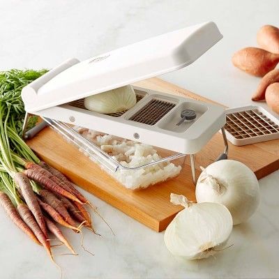 PL8 Professional Vegetable Chopper | Williams-Sonoma