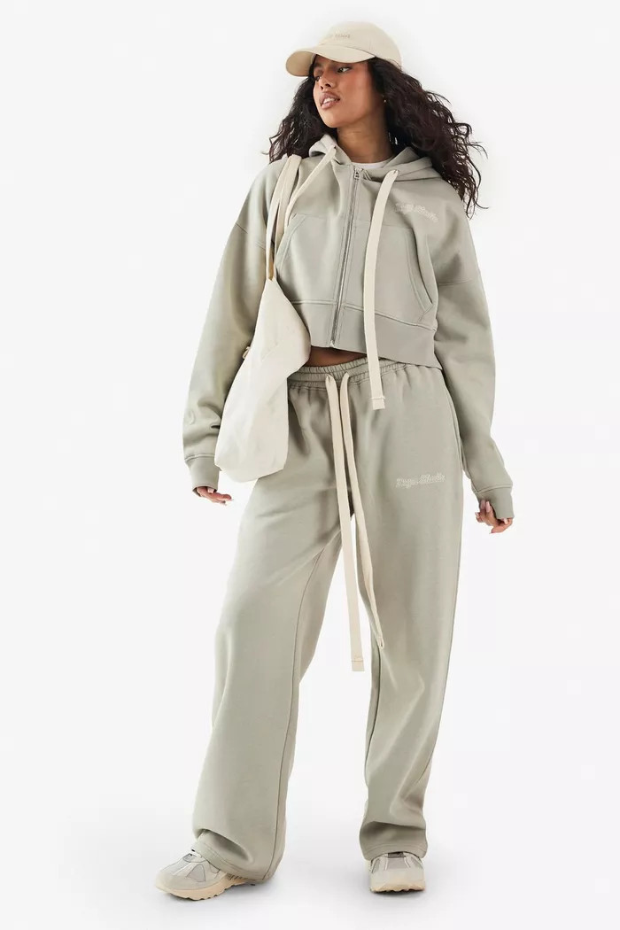 Contrast Drawcord Dsgn Studio Straight Leg Jogger | Boohoo.com (UK & IE)