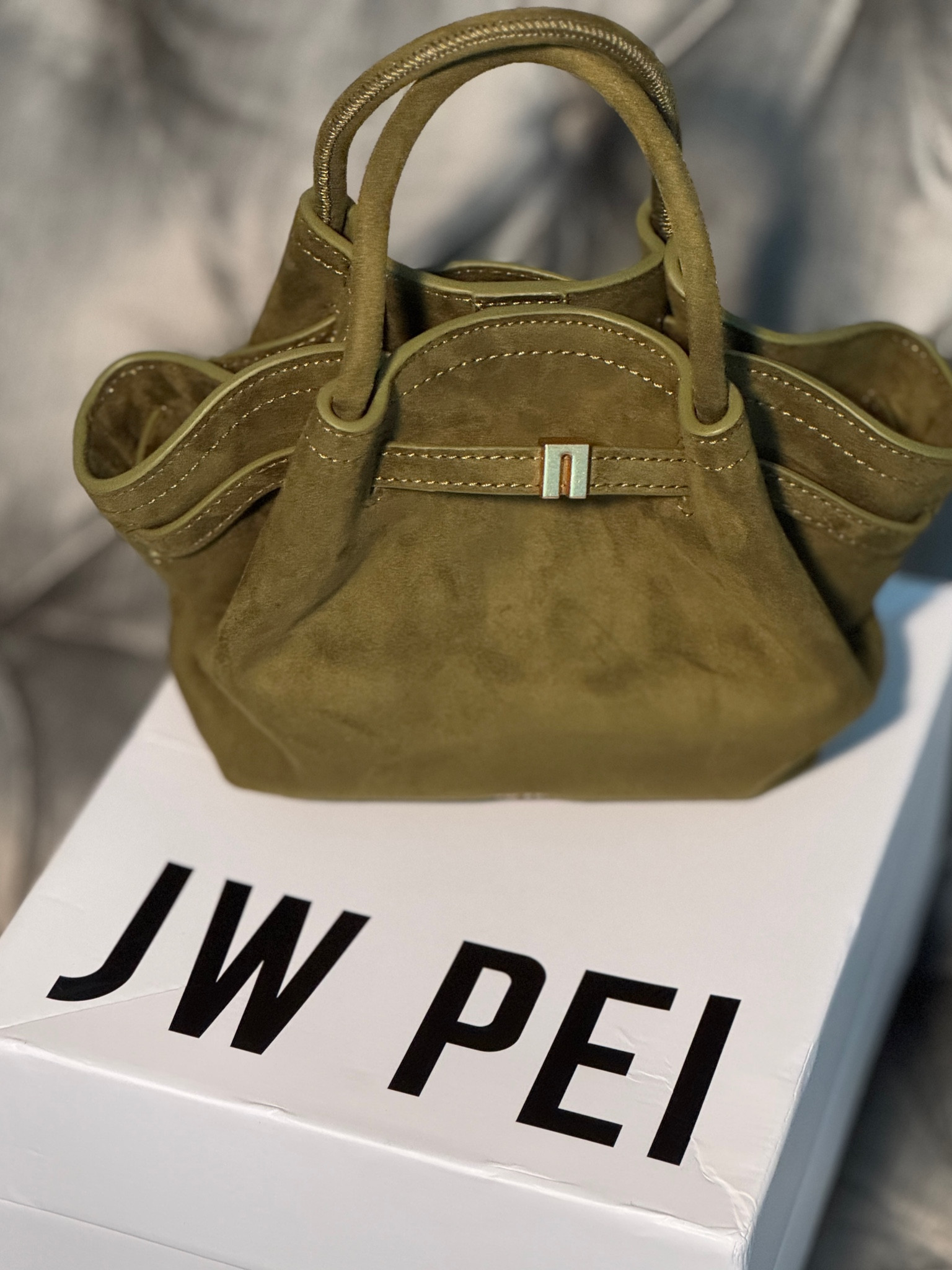 Faux suede, suede bag, JW PEI, mini bag, Hana mini, JW PEI Hana mini, handheld purse, purse, faux suede purse, faux suede bag

#LTKItBag #LTKSeasonal