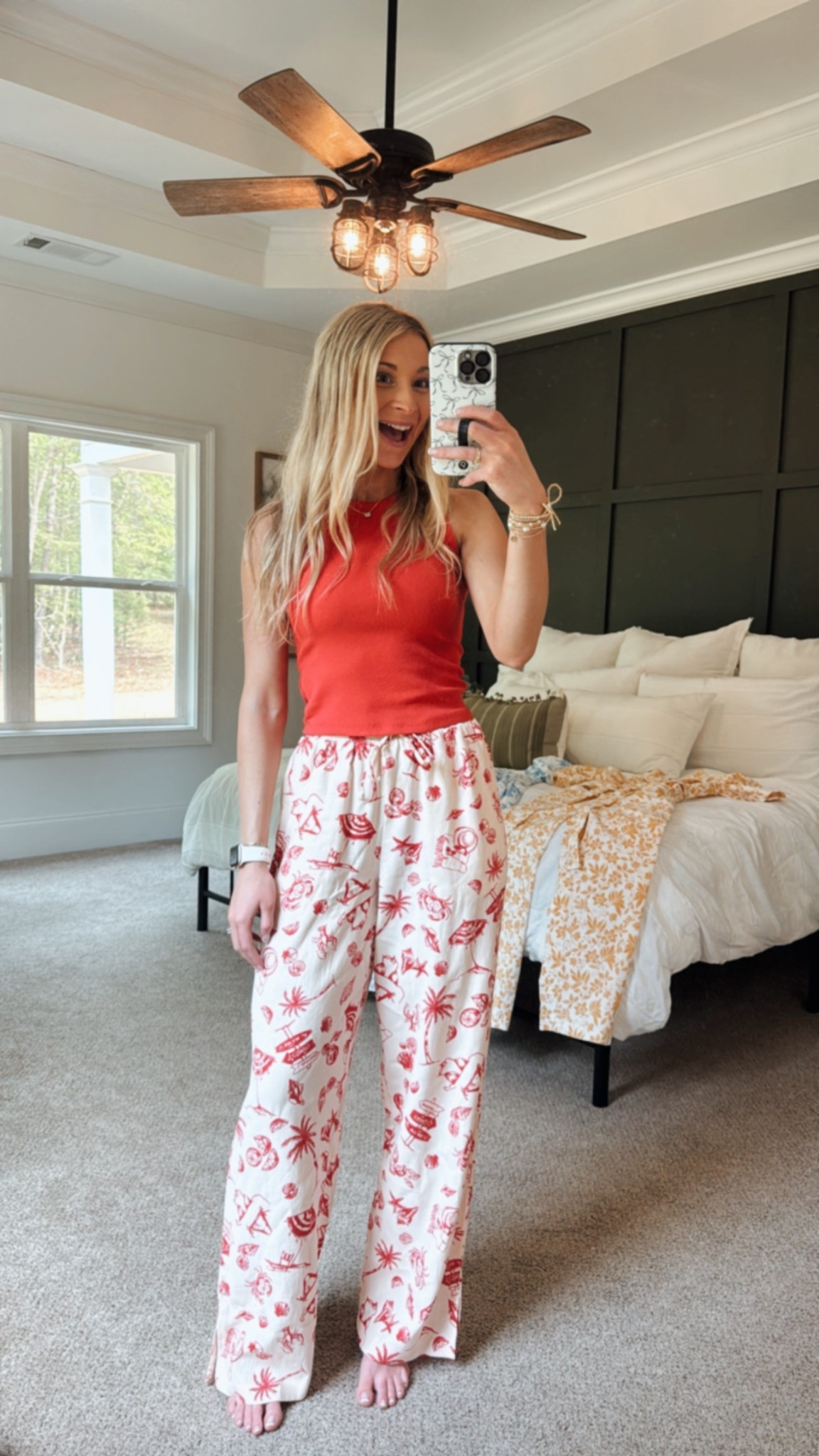 The cutest $18 pants!!

#LTKSaleAlert #LTKU #LTKSeasonal