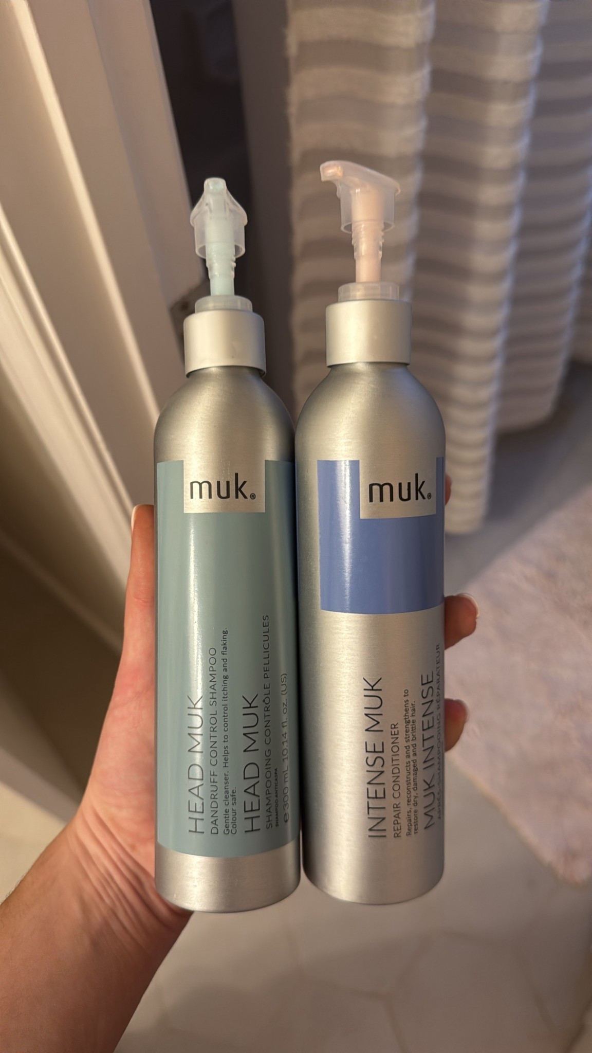 As someone who’s been struggling with dry scalp & hair, I’ve started using muk (an Australian haircare brand) shampoo & conditioner, and I noticed a different after the first wash!😍✨

#LTKdayinmylife #LTKBeauty #LTKgrwm