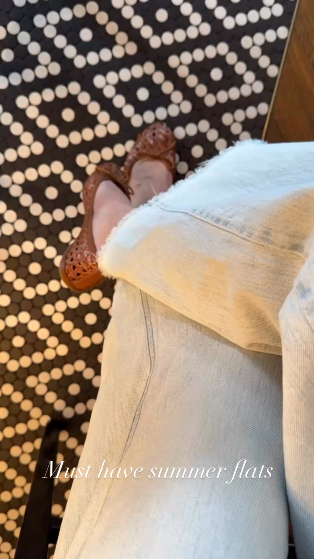Highlighting these incredible woven flats. I’ve worn them a couple summers now and would buy them over and over again.

#Margaux
#classicstyle
#wovenflats
#balletflats
#leathershoes

#LTKootd #LTKstorytime #LTKTravel