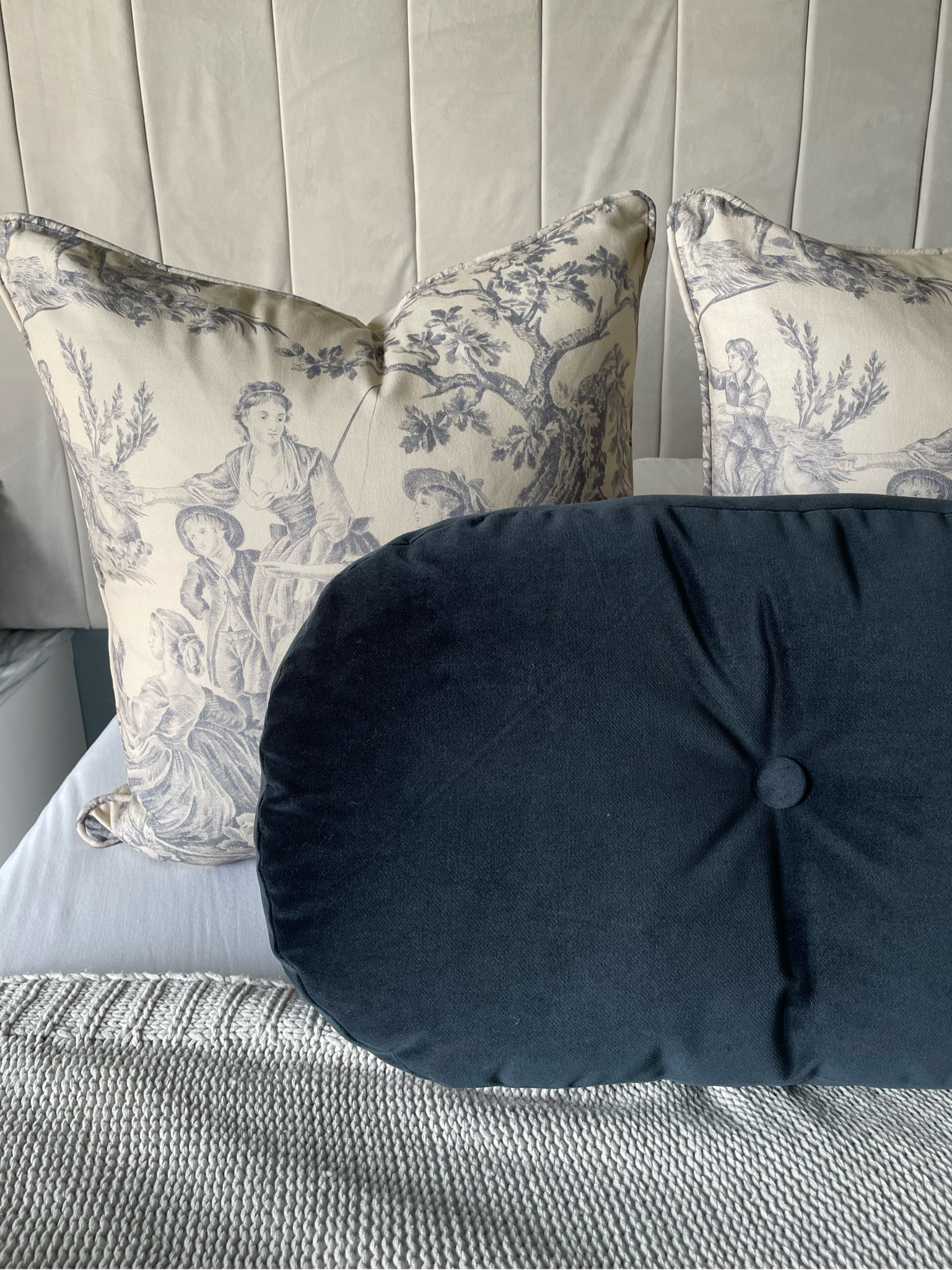 Primary Bedroom - A House To Homey

Toile pillowcase. Down alternatives pillow inserts. Target fall decor. Navy pillow. Velvet pillow. Vintage bedding. Sweater blanket. Gray fall blanket. Vintage pillowcases. Bedding ideas. Bedroom decor. Vintage bedroom. Modern bedroom. Unique pillow. Oval pillow. Lumbar pillow. Blue bedroom.



#LTKSeasonal #LTKFallSale #LTKHome