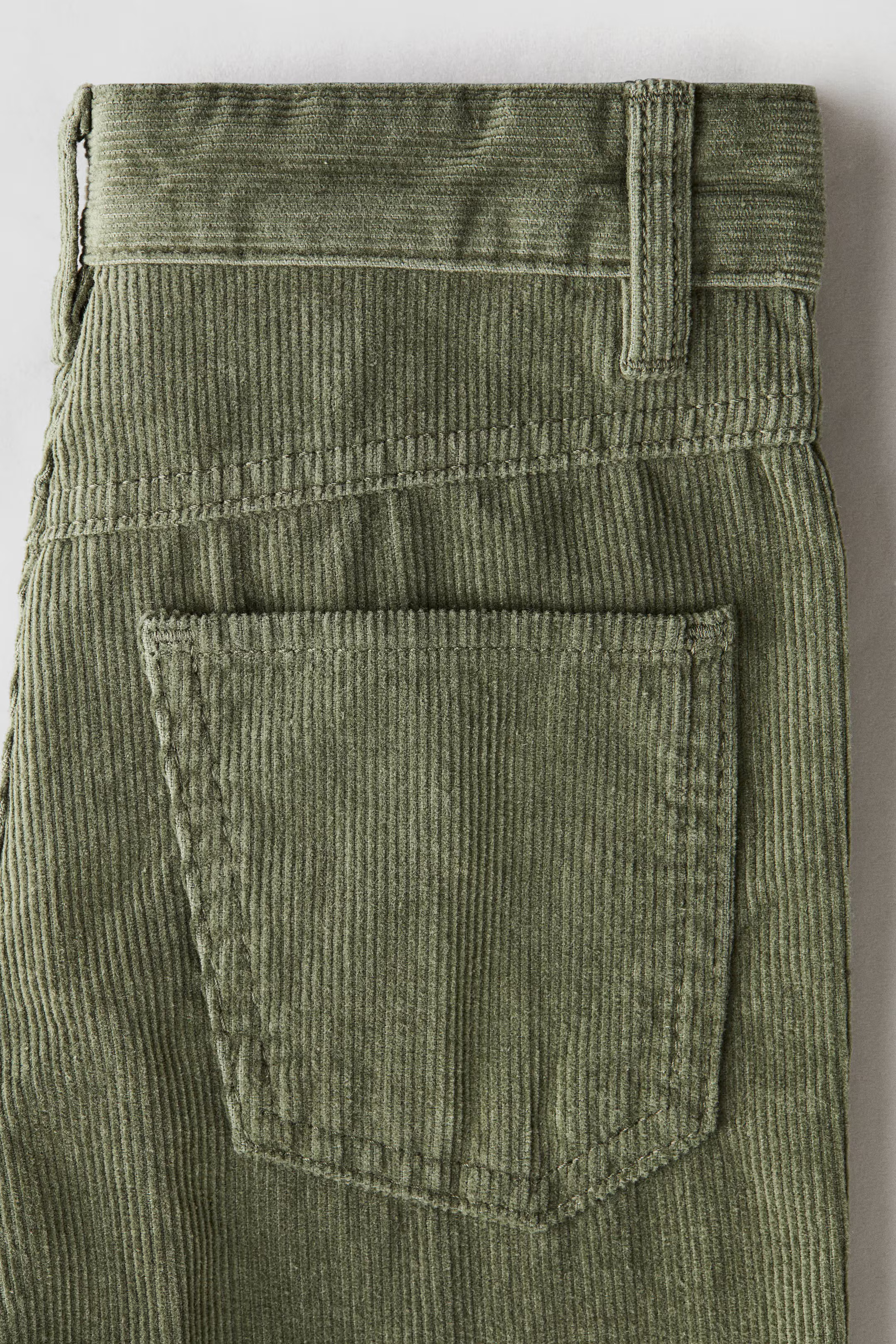 Relaxed-Fit Corduroy Pants | H&M (US + CA)