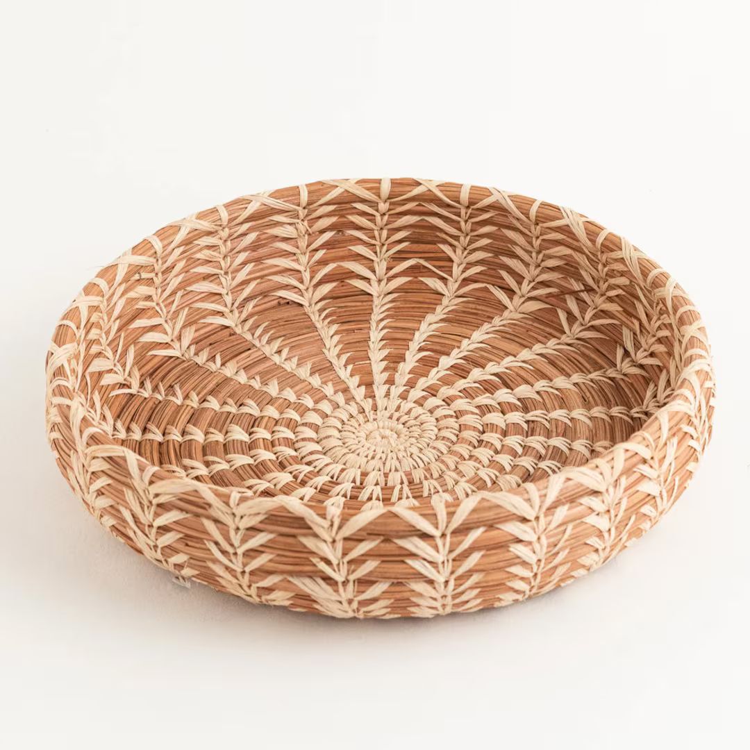 Handwoven Pine Needle and Raffia Cecelia Basket | Etsy (US)