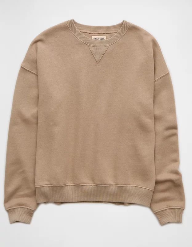 AE Relaxed Crew Neck Sweatshirt | American Eagle Outfitters (US & CA)