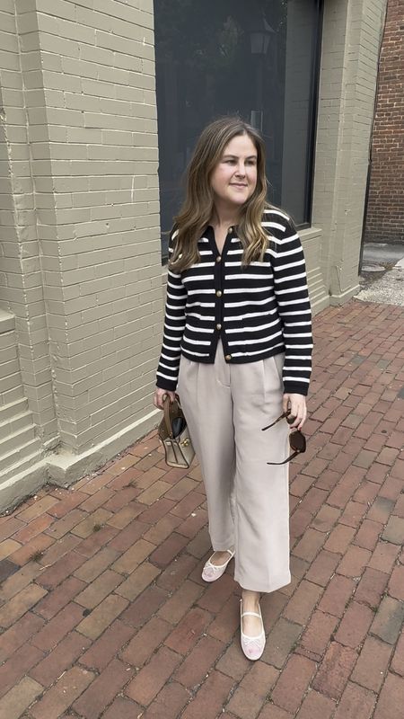 A workwear outfit idea for those days when you aren’t sure what to wear! These pants are super lightweight and come in different lengths, materials, and colors! I’m 5’4 and I’m wearing the regular length (in cropped cut). For work, you can never go wrong with a striped lady jacket! Add a tank top, t-shirt, or even a sleeveless blouse if you want to.

#LTKworkwear #LTKSeasonal